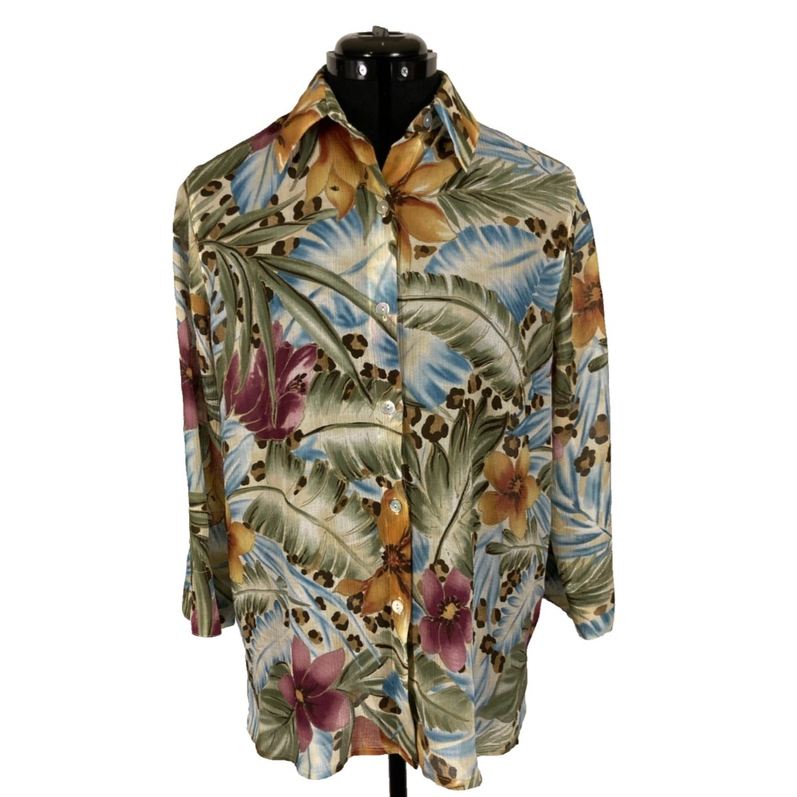 12 Alfred Dunner mother of pearl button up lightweight tropical 3/4 sleeve shirt