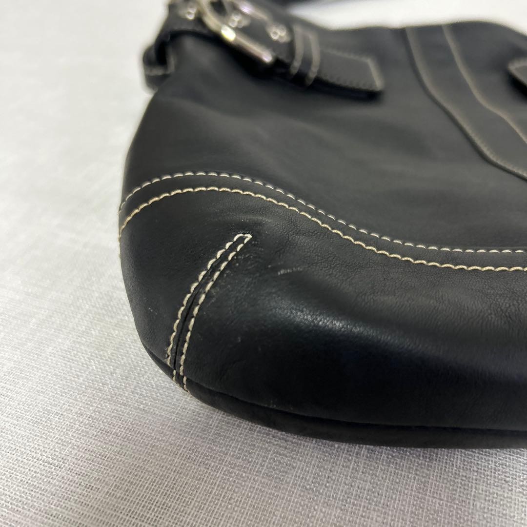 Coach Black Leather Shoulder Bag 10.6 inch Damaged Metal Zippers