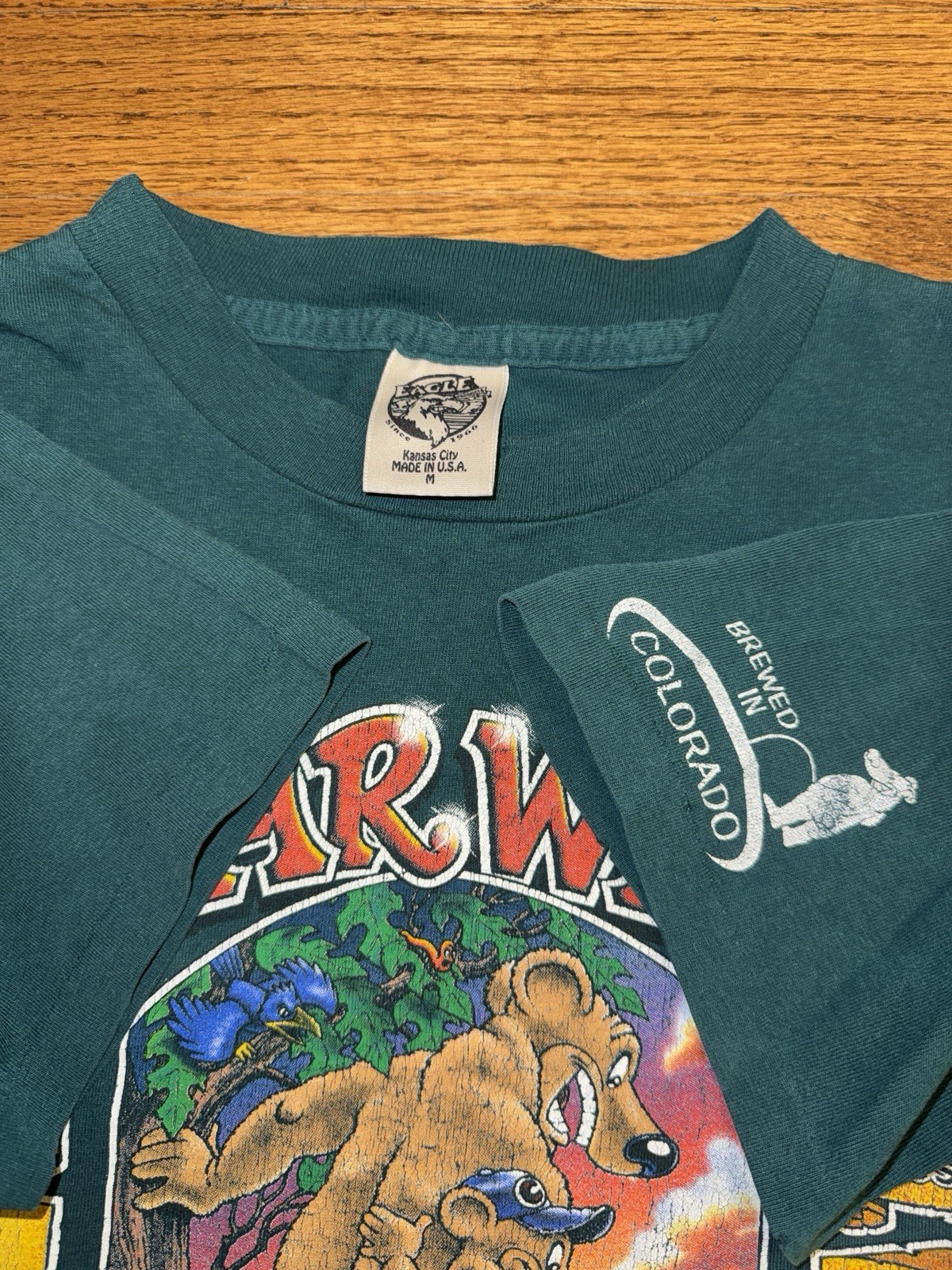 Vintage 80’s Single Stitch Bear Whiz Beer Humor Promo Green T Shirt Size M