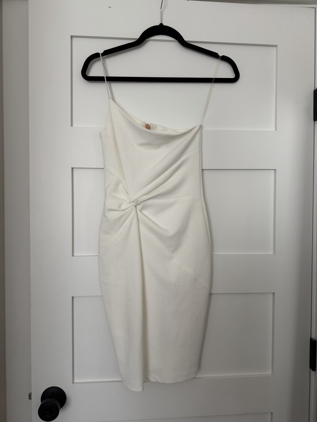Nookie White One Shoulder above the knee Size Small S Knot Twist Bodycon