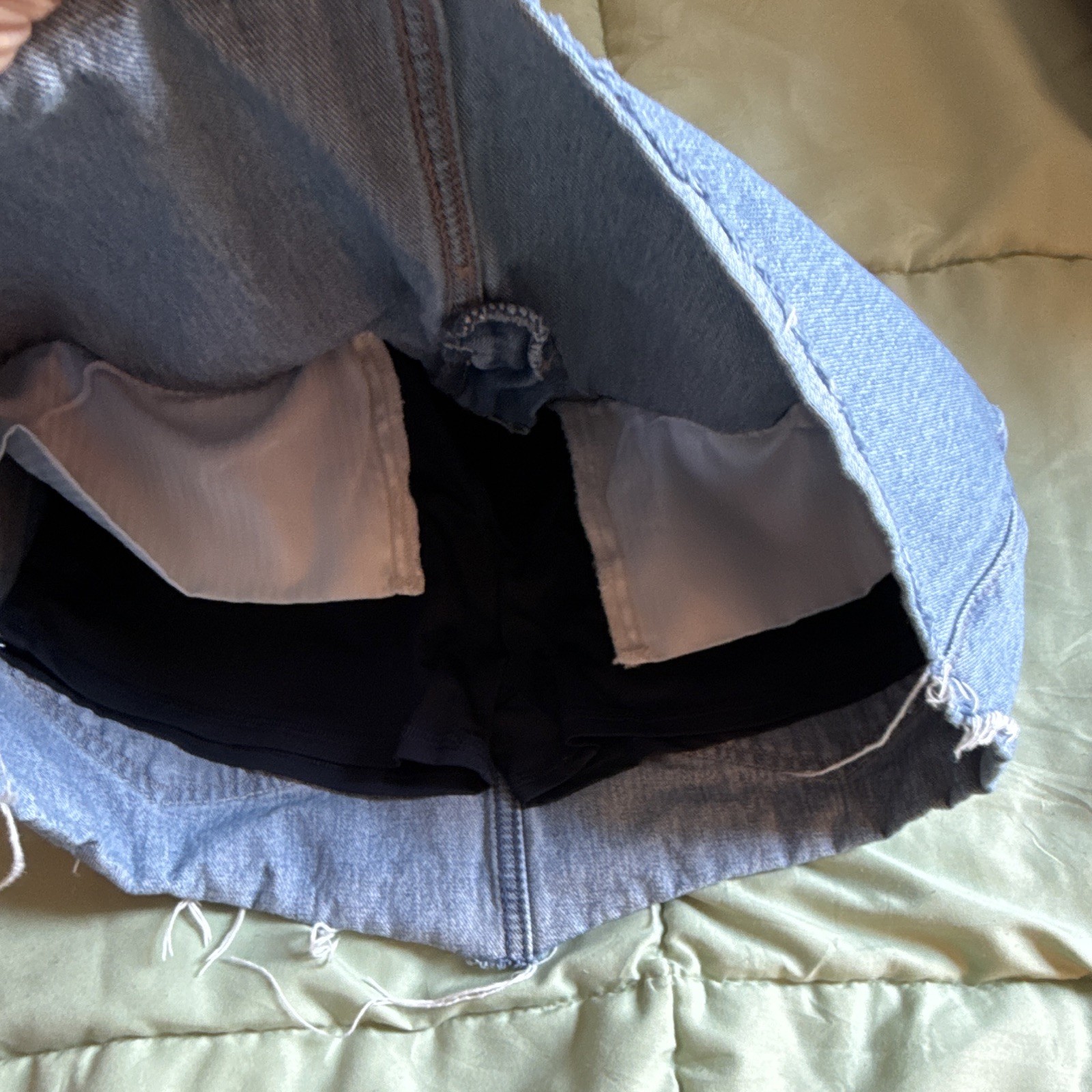Hollister Blue Denim Mini Skirt W23 Low Rise Solid Pockets Button Closure