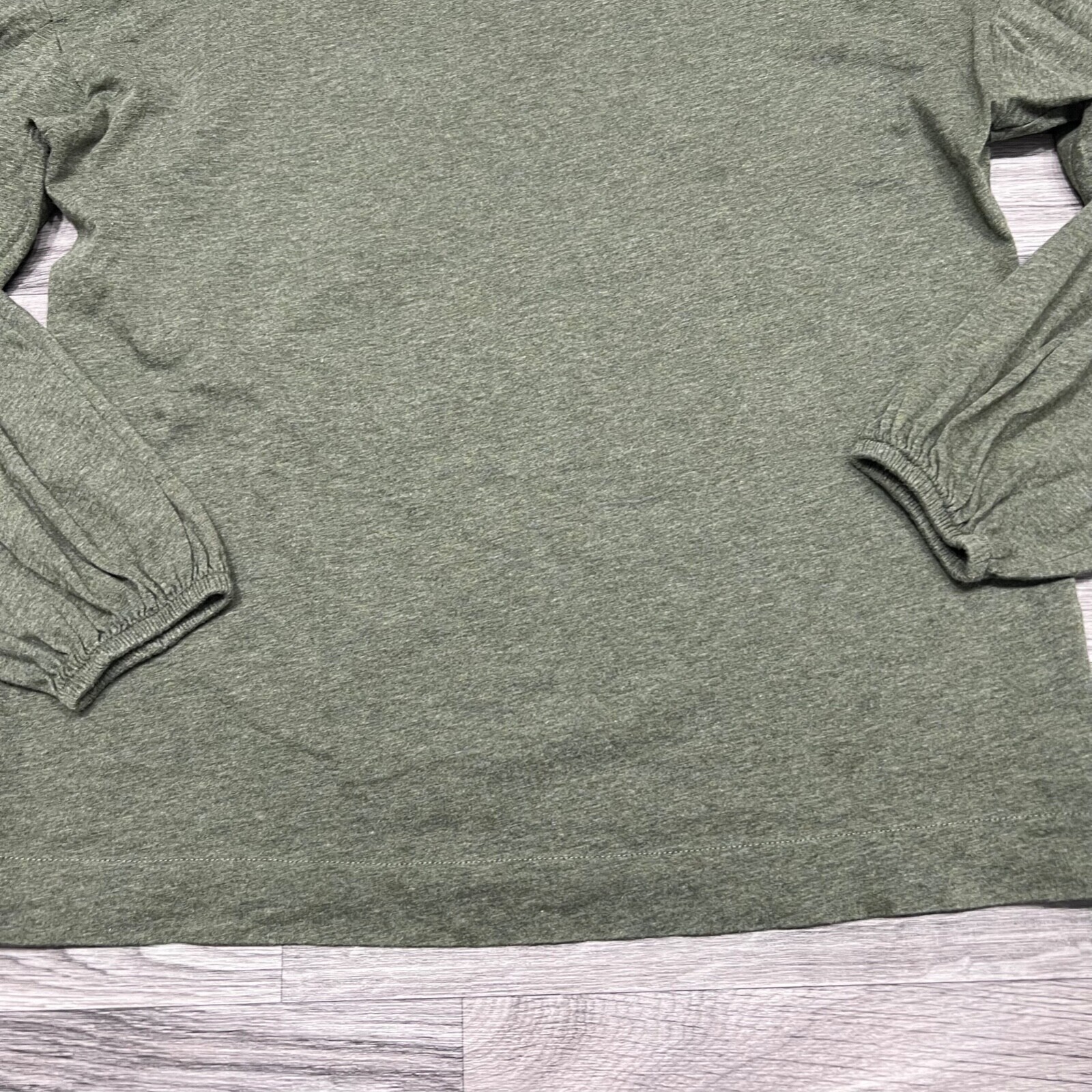 BANANA REPUBLIC Women’s Green Long Sleeve Shirt Size Small Reguar
