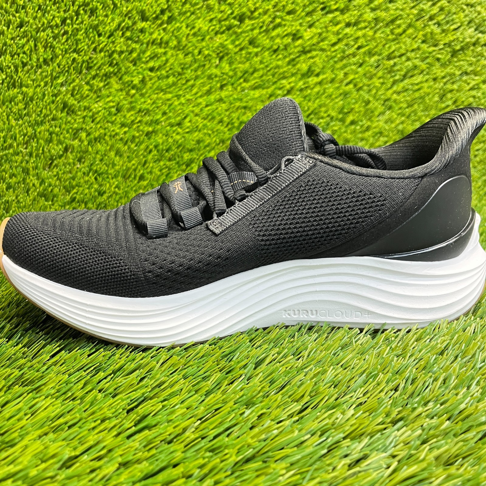 Kuru Atom 2 Womens Size 9 Black White Athletic Running Walking Shoes Sneakers