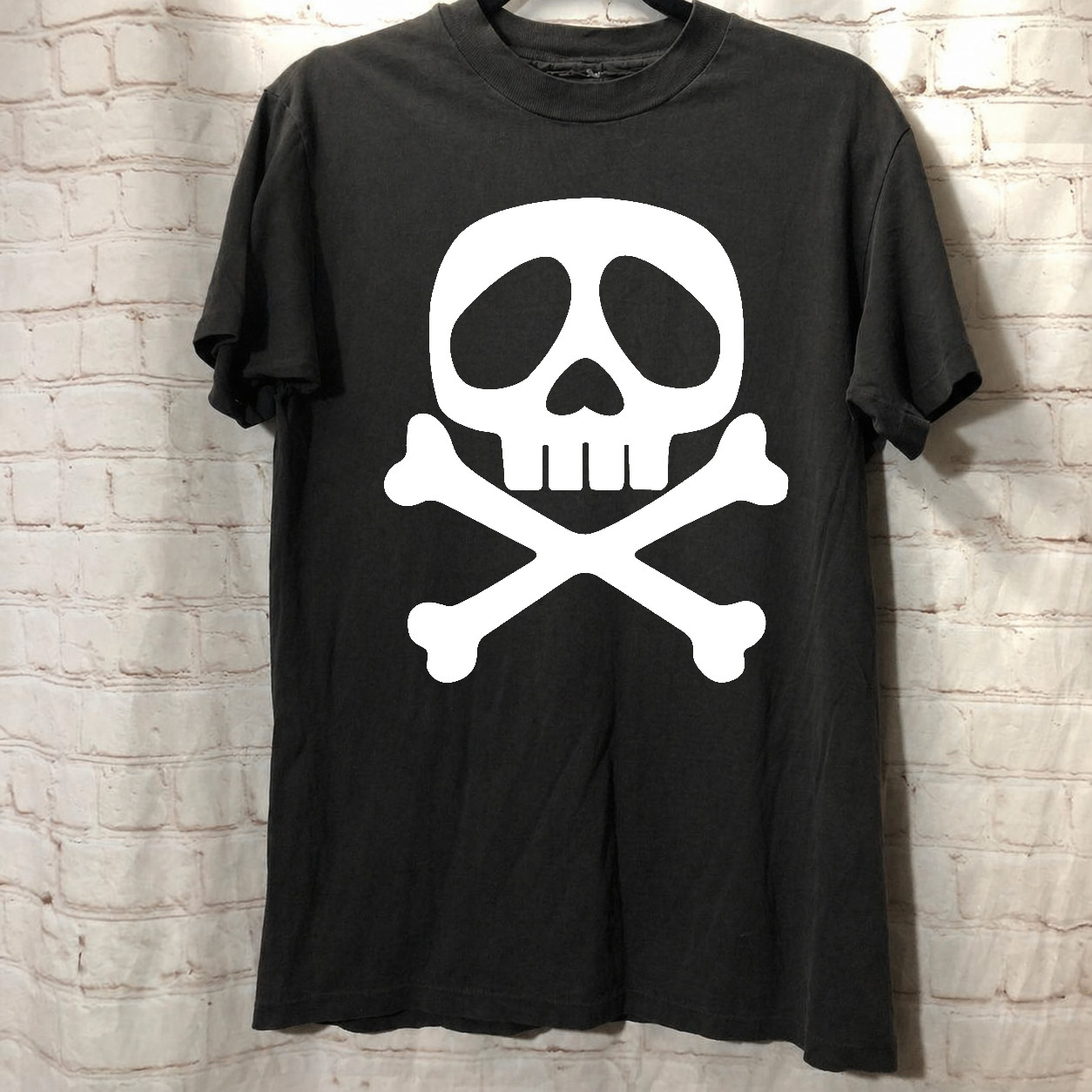 Captain Harlock Skull Size S to 5XL Made in the USA T-Shirt