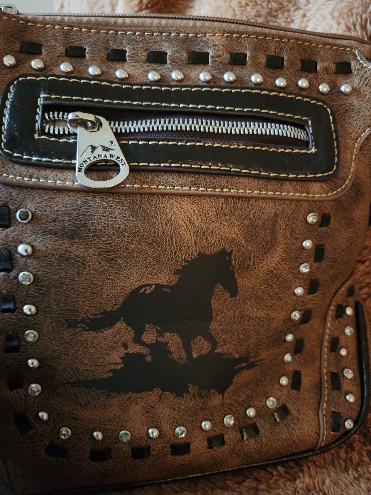 ***New without Tags*** Montana West Leather Purse With Horse design
