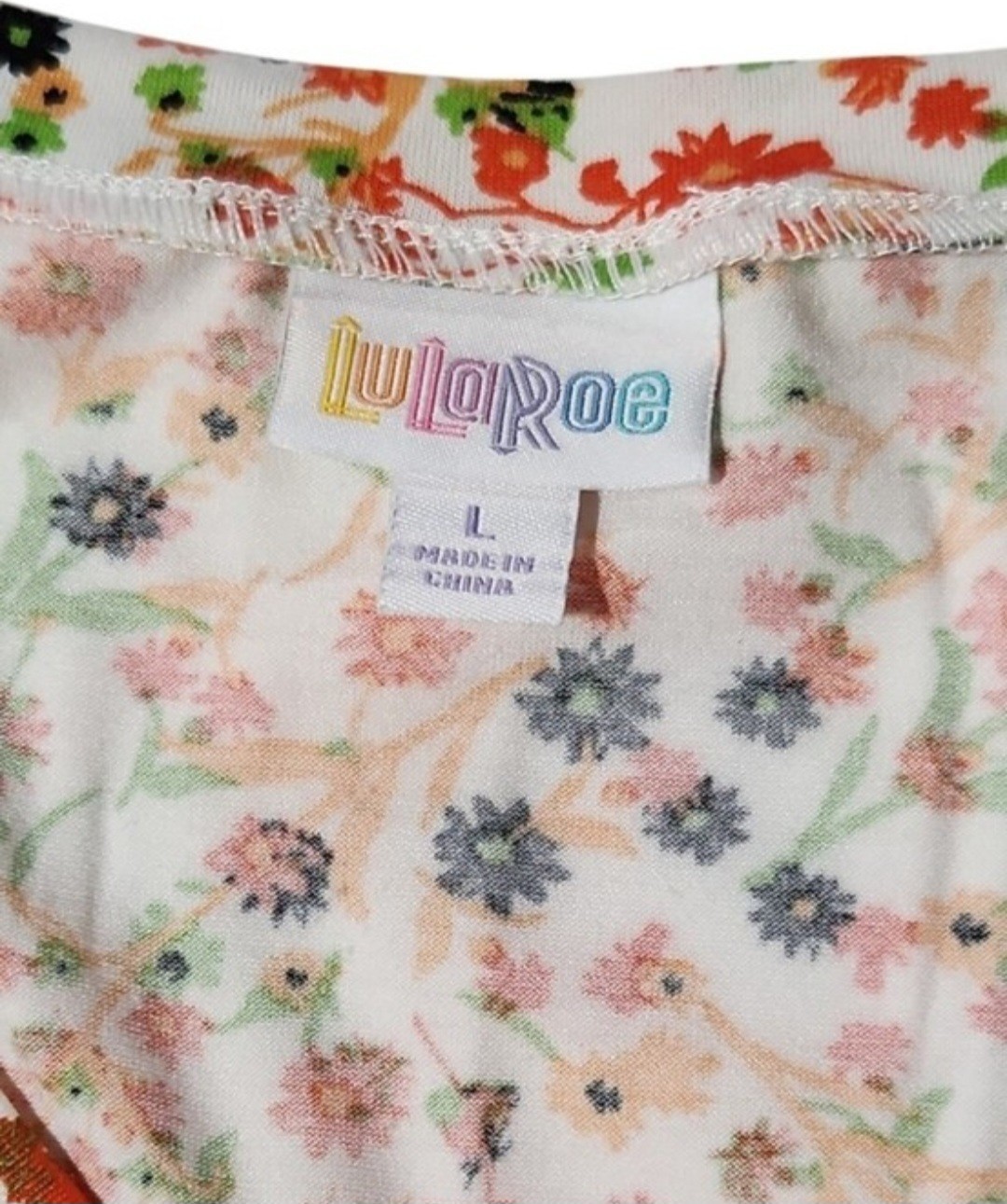 LuLaRoe Vibrant Mini Floral Print Short Sleeve V-Neck Top (L)