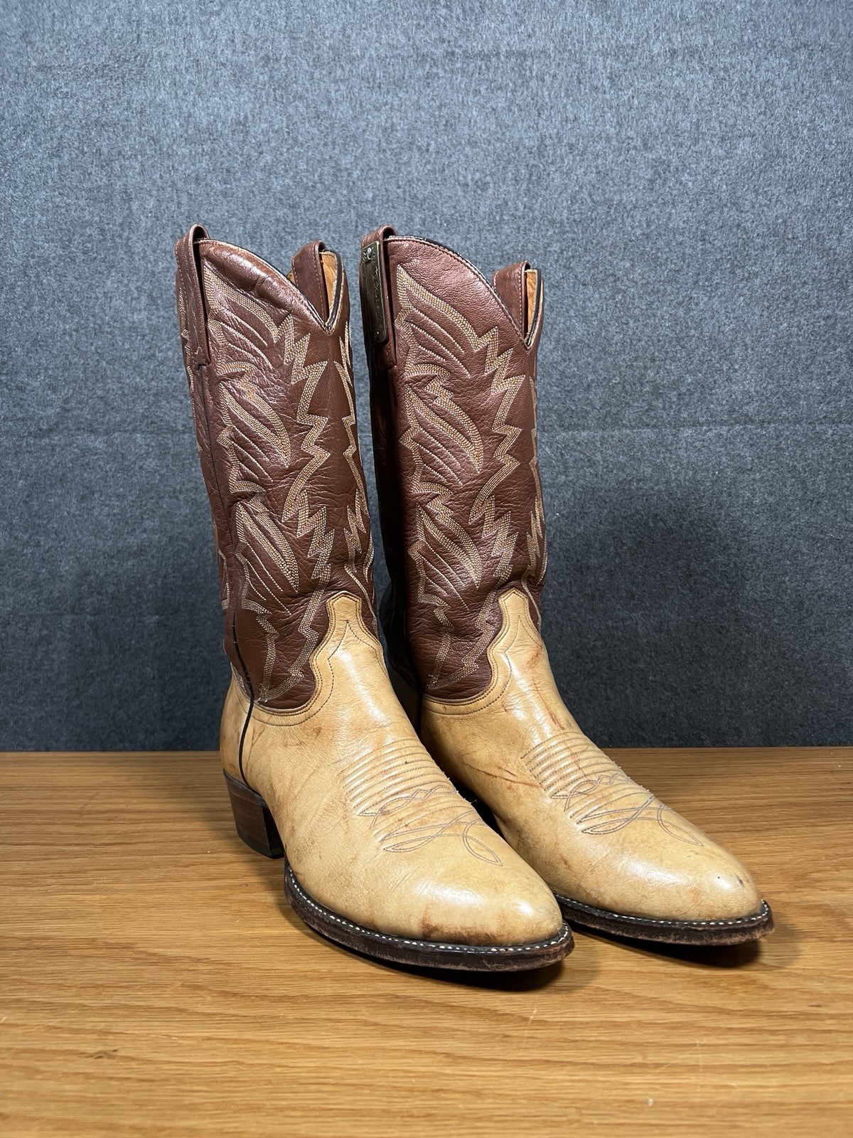 J Chisholm Boots Men’s Handcrafted Western Leather Size 9D Tan