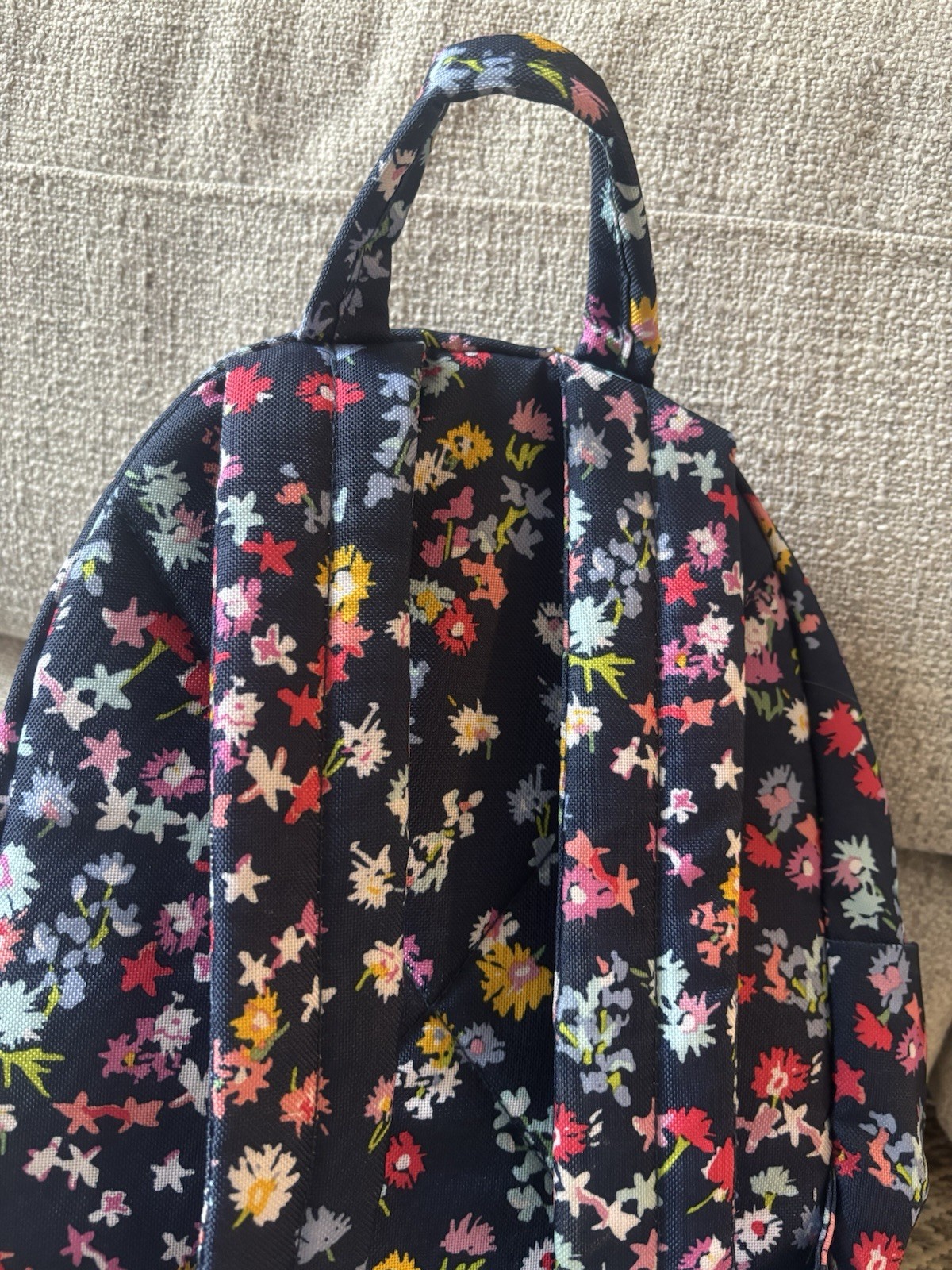 Vera Bradley Small Backpack SCATTERED WILDFLOWERS EUC