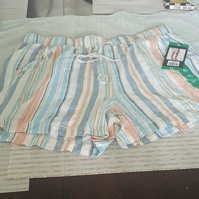 Briggs Women’s Size XL Blue Orange White Stripe&Green Linen Blend Shorts 2 pair