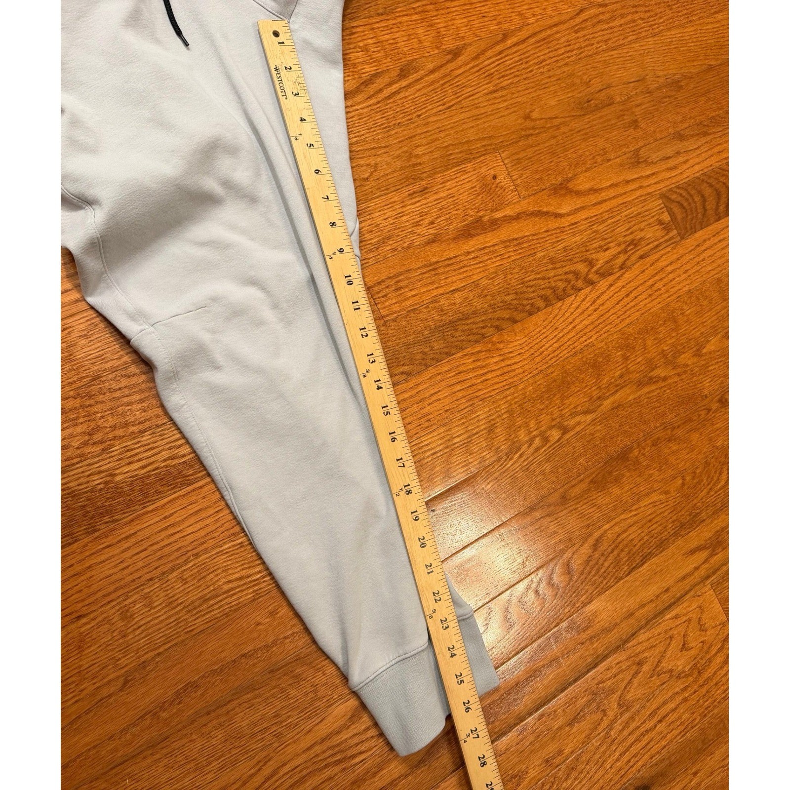 Nike Tech Fleece Joggers Sweatpants Mens Large 26″ Light Gray DD5293-077 Gym