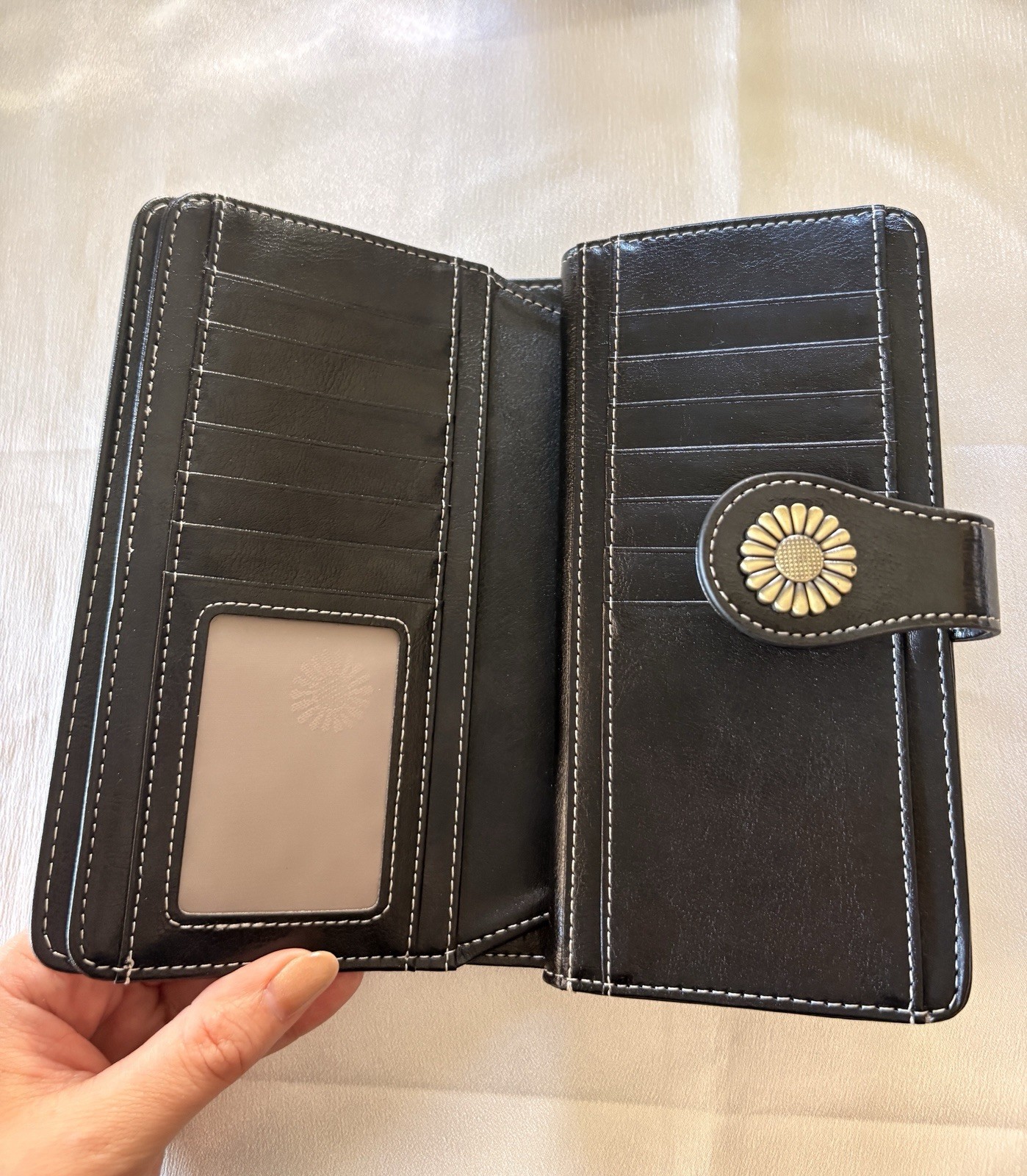 Women’s Black Folding Clutch Wallet, Button Strap & Zip Compartment, Card ID