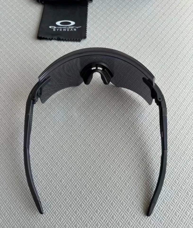 Oakley Encoder Sunglasses OO9471 Polished Black Frame PRIZM Silver Lens Shield