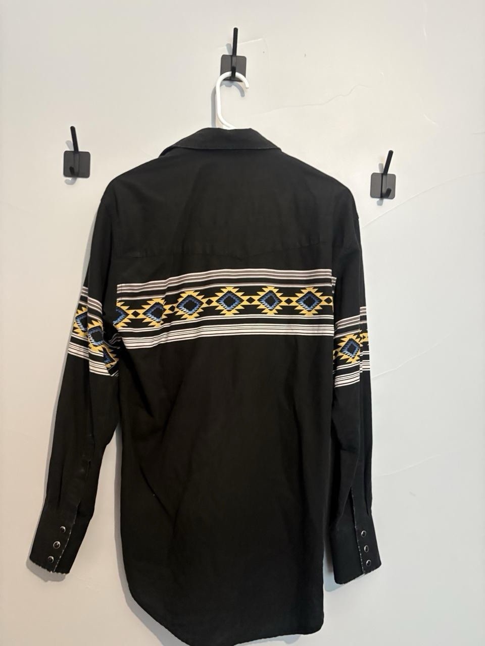 Wrangler Pearl Snap Black And Yellow Western Button Up
