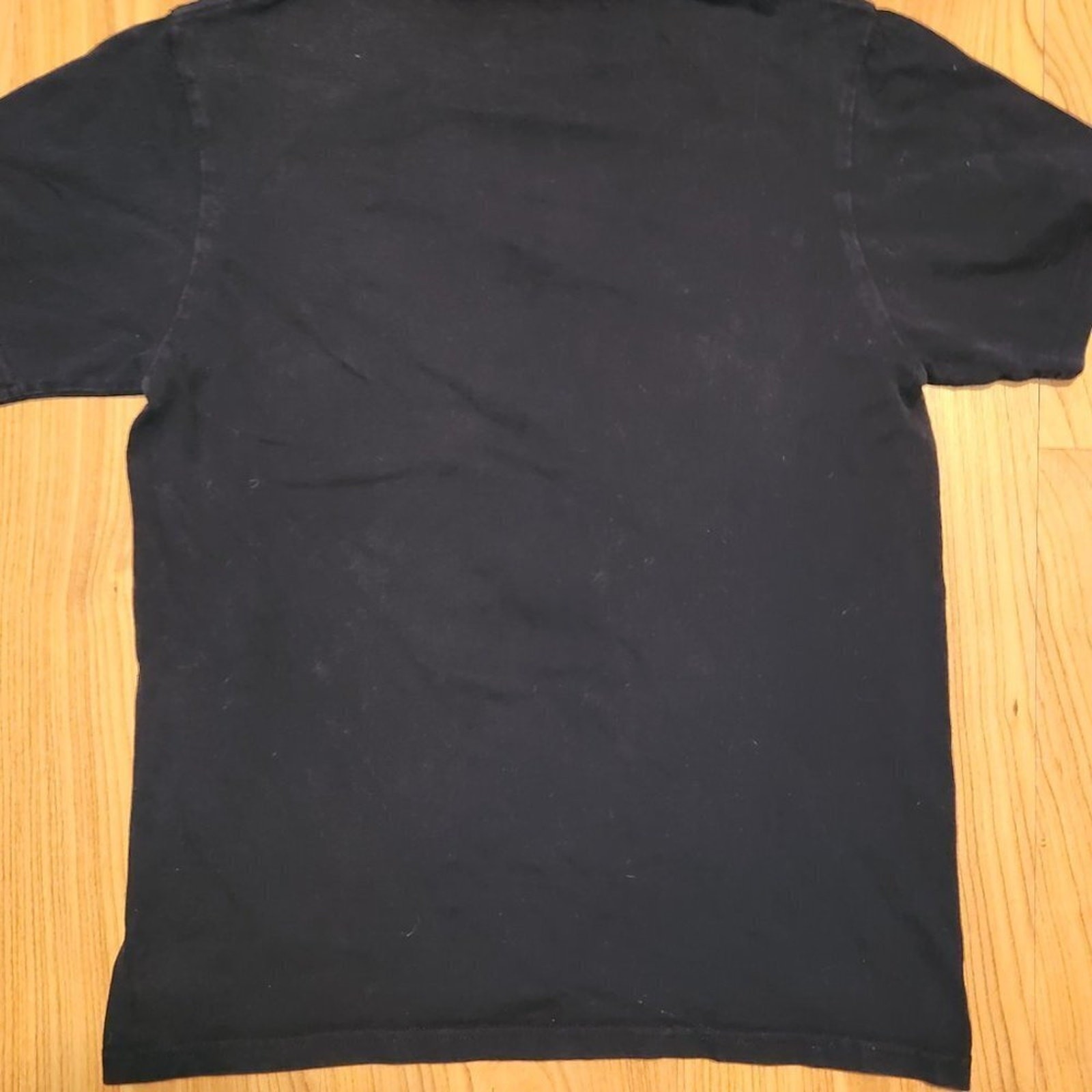 Pokemon Black Shirt Medium Pickachu Squirtle Charizard