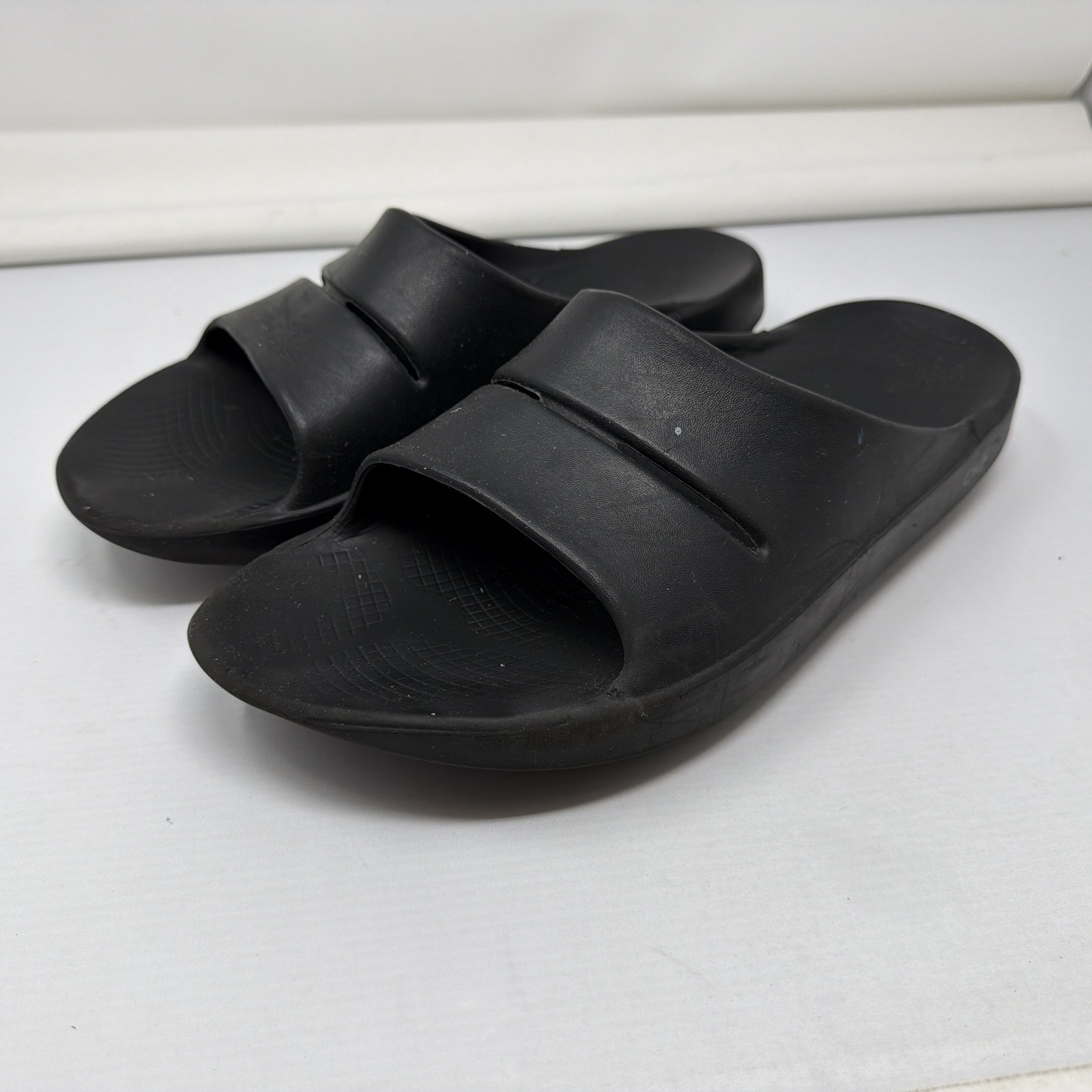 Oofos OOahh Mens Slides Size 12 Black Comfort Sports Recovery Slip On Sandals