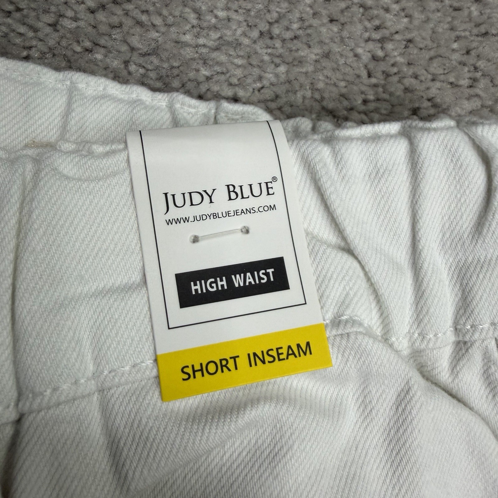 Judy Blue Jeans 5/27 Short White Palazzo Fit Wide Leg Drawstring Stretch NWT