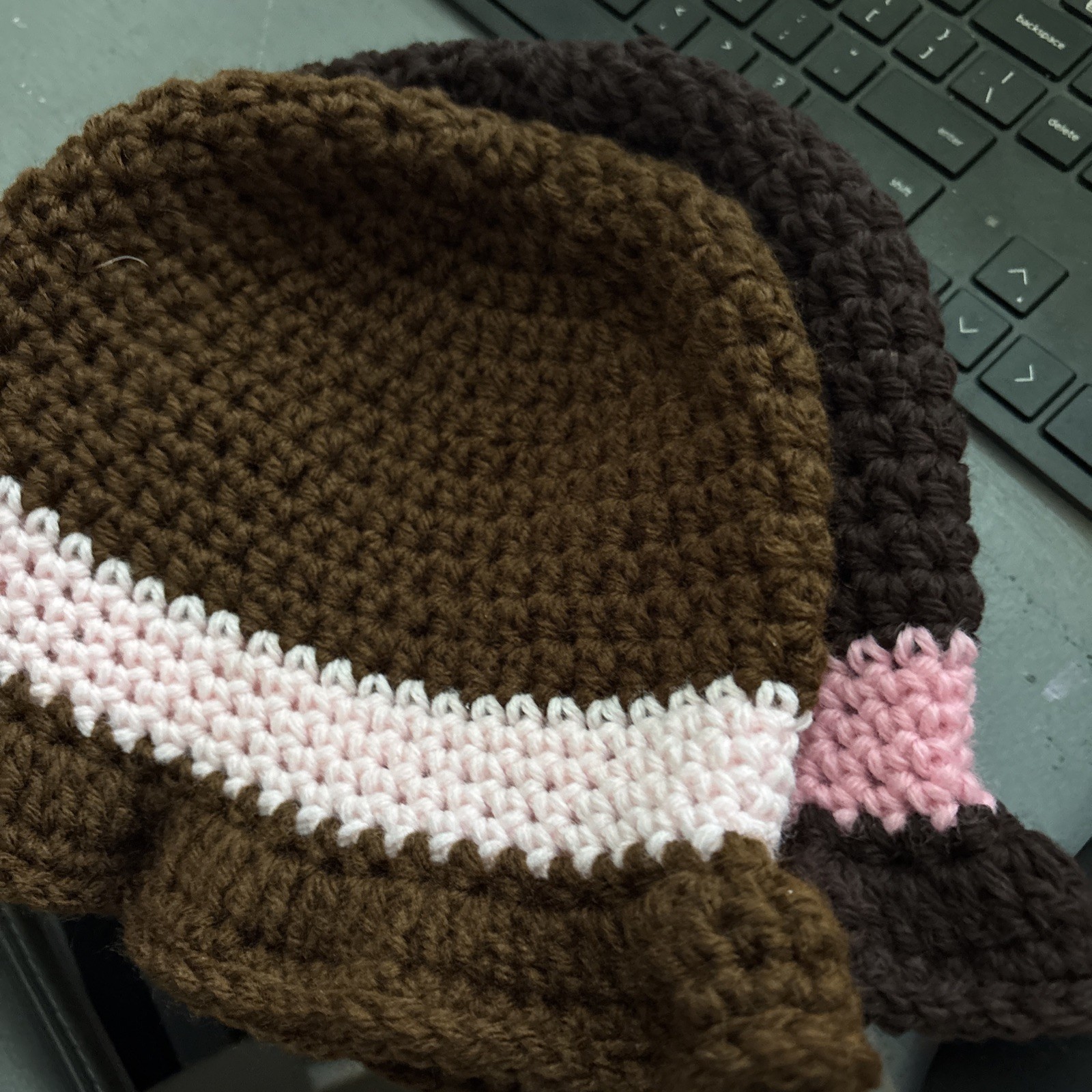 BROWN LIGHT PINK Fall WINTER CLOCHE BEANIE FLAPPER HAT HAND CROCHET new