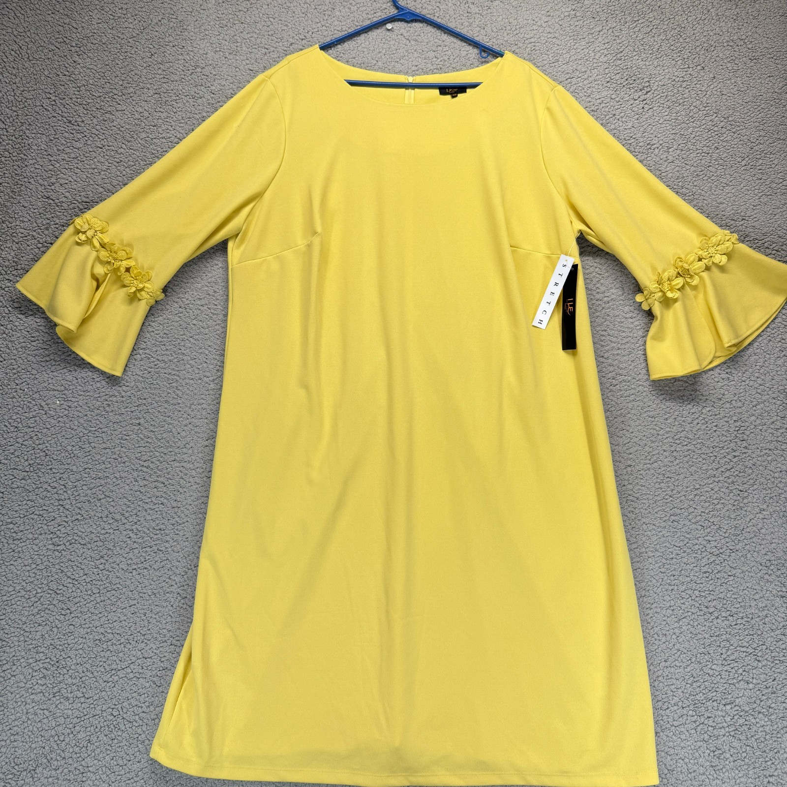 NWT Ile New York Yellow 20W Plus 3D Flowers Embellished Bell Sleeve Sheath Dress