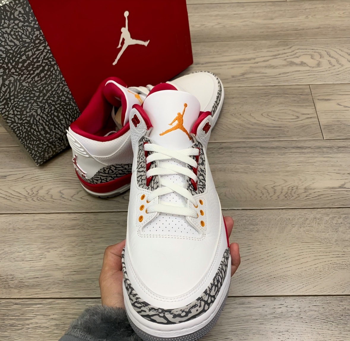Jordan 3 Retro “Cardinal Red” Mid-Top Retro Basketball Shoes Size US 7-12