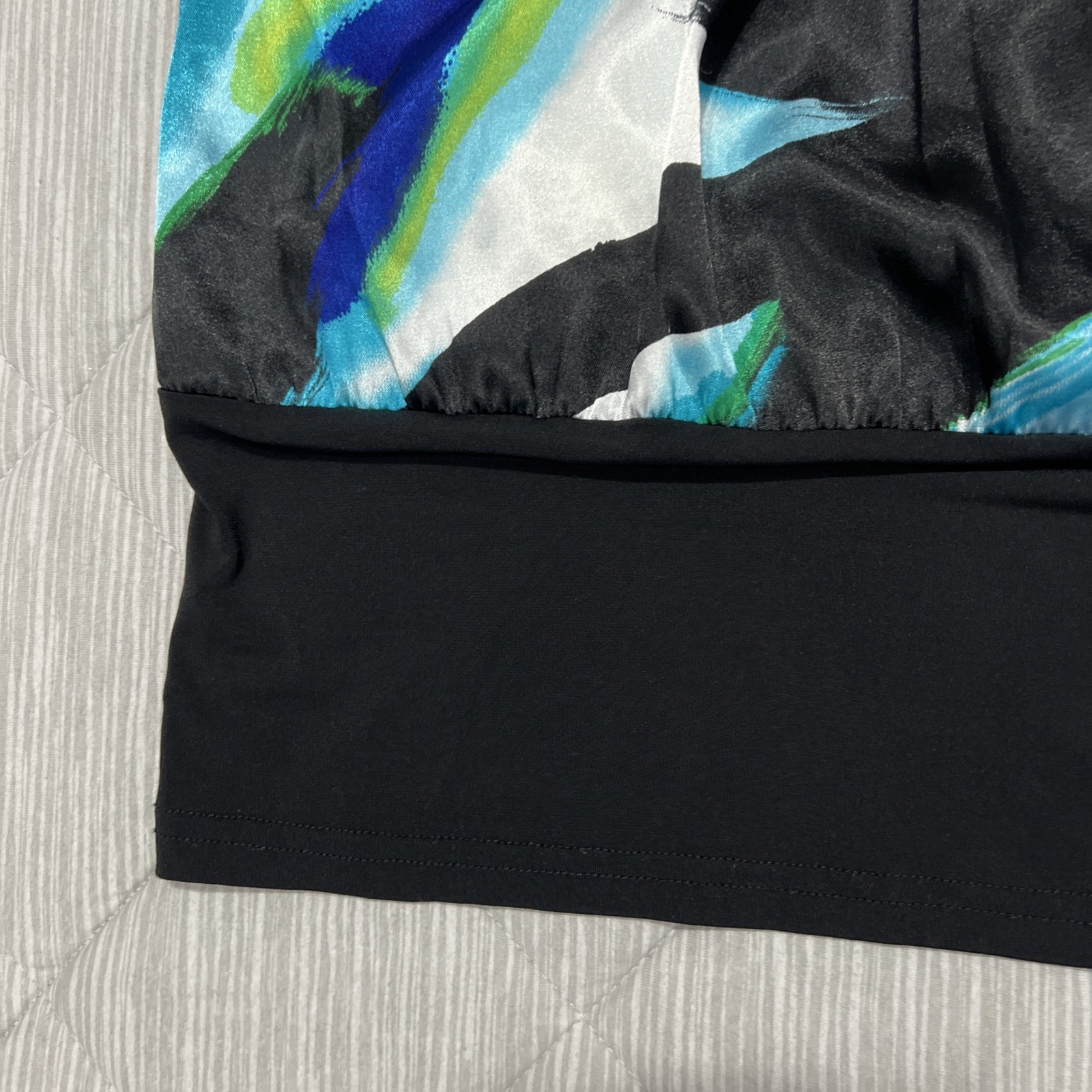 B Wear Tank Top Blouse Womens Small Black Sleeveless Colorful Stretch Artsy Boho