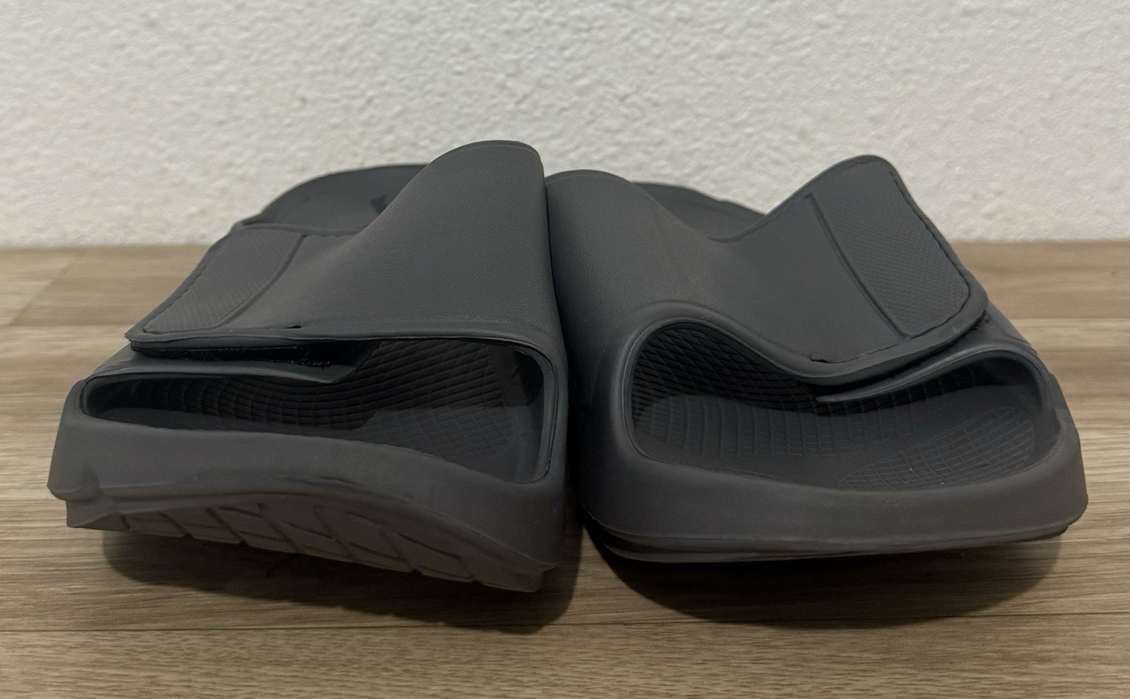 OOFOS OOahh Sport Flex Unisex Gray Size Men’s 9 Women’s 11