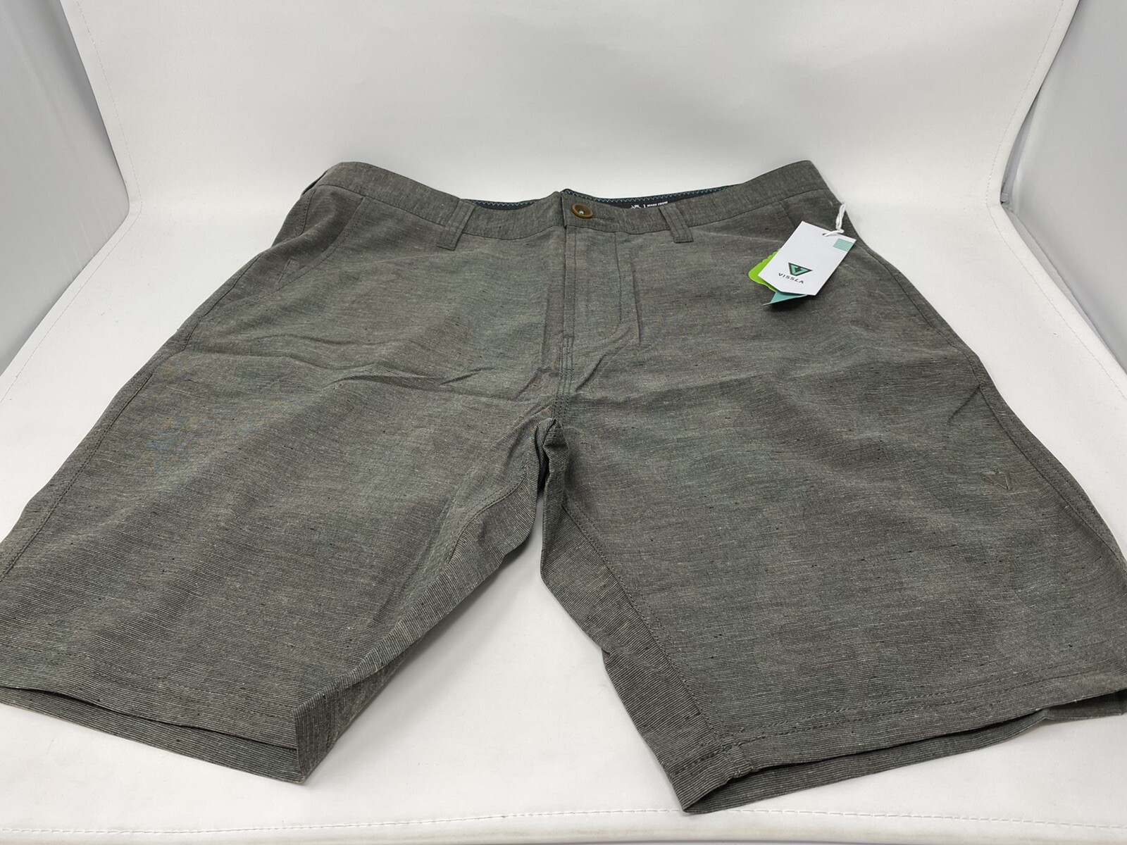 Vissla Canyons Hybrid 19″ Walkshort Sizes 30, 32, 34 Available – CAMO – NEW!