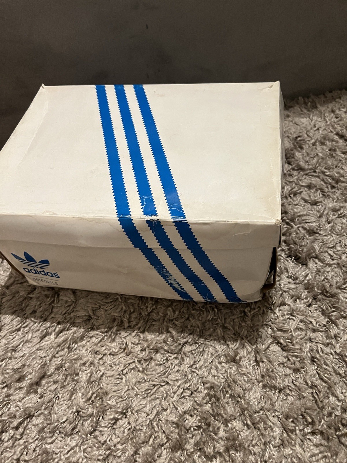 Size 8 – Adidas Jeremy Scott Gorilla