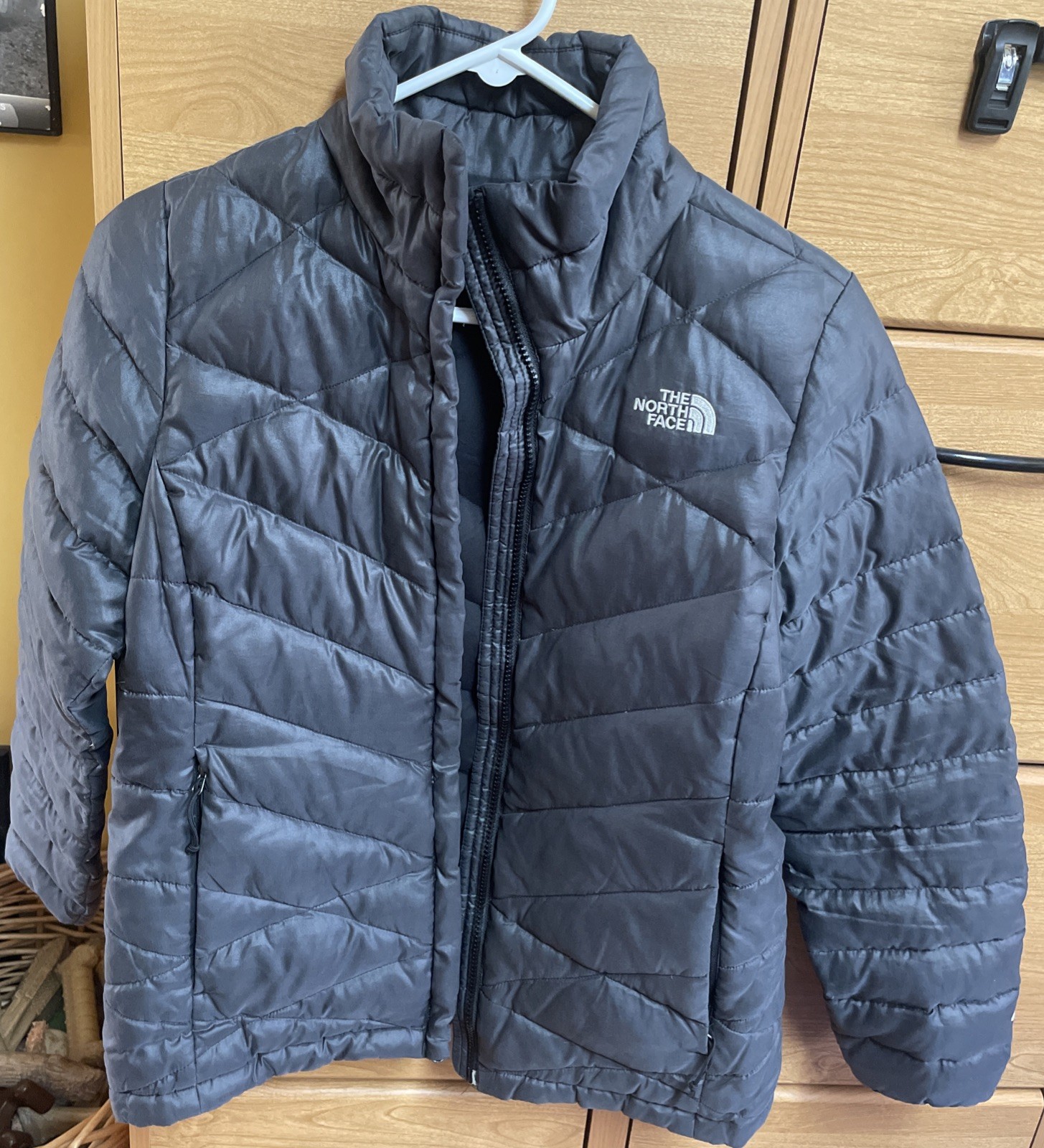The North Face Women’s Dark GrayQuilted Puffer Jacket M 650 Fill Goose Down