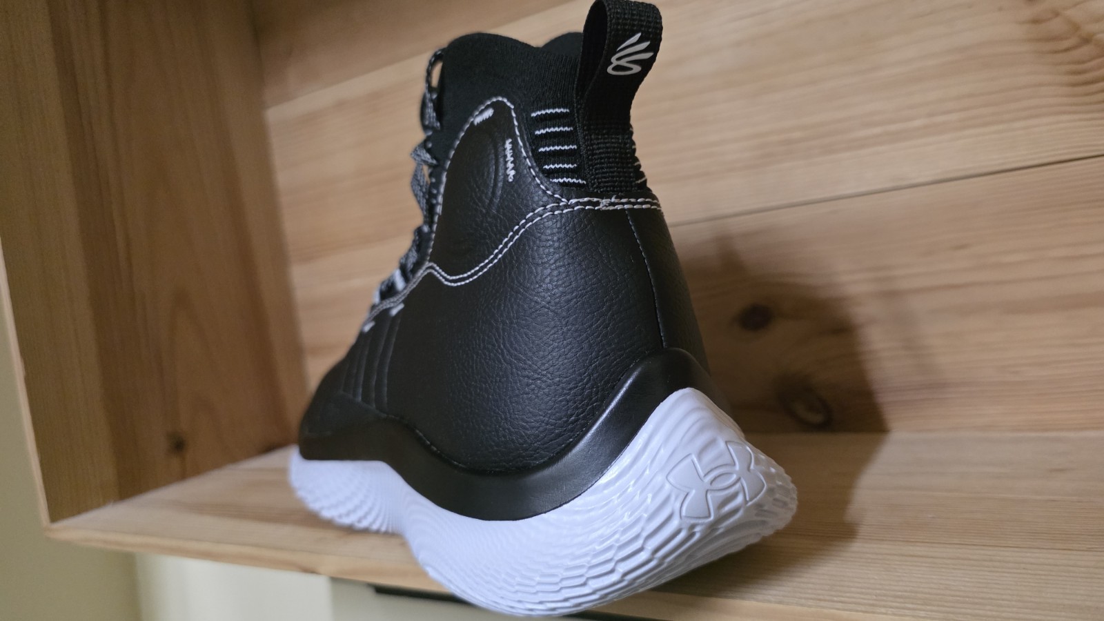 Under Armour Curry 4 Flotro Mens Size 10 ‘Suit And Tie’ Black Basketball Shoes
