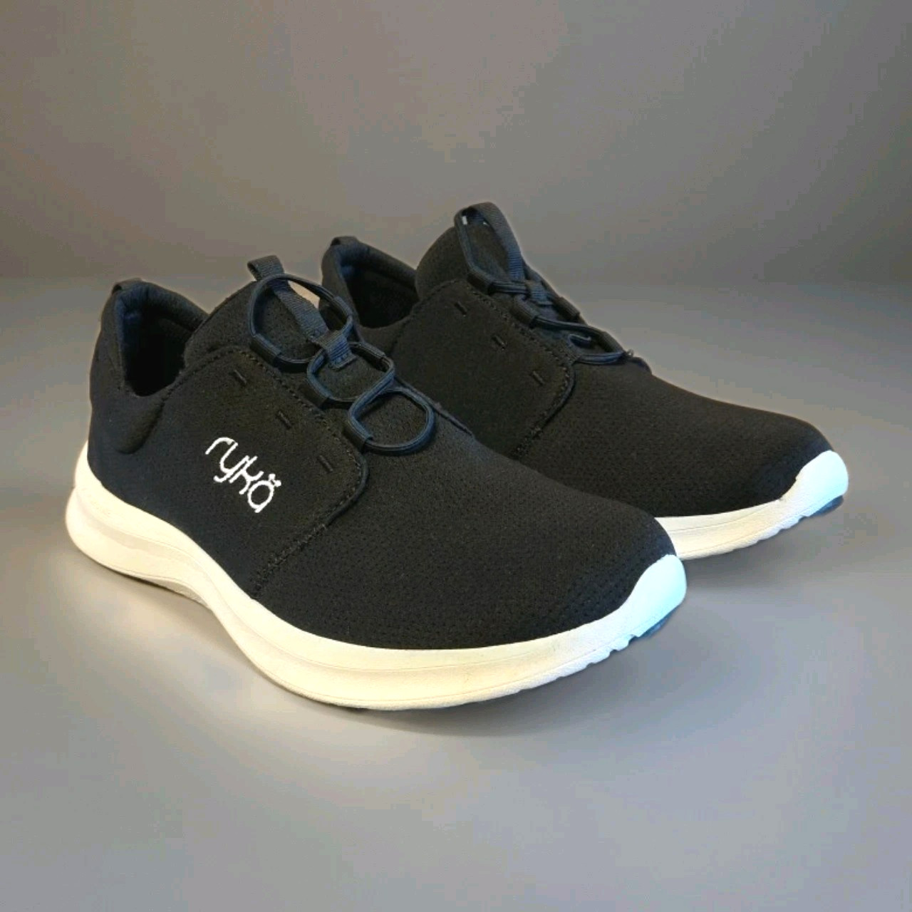 Ryka Renew Recovery Slip On Sneakers Women’s 8.5M Black Mesh Bungee Washable EUC