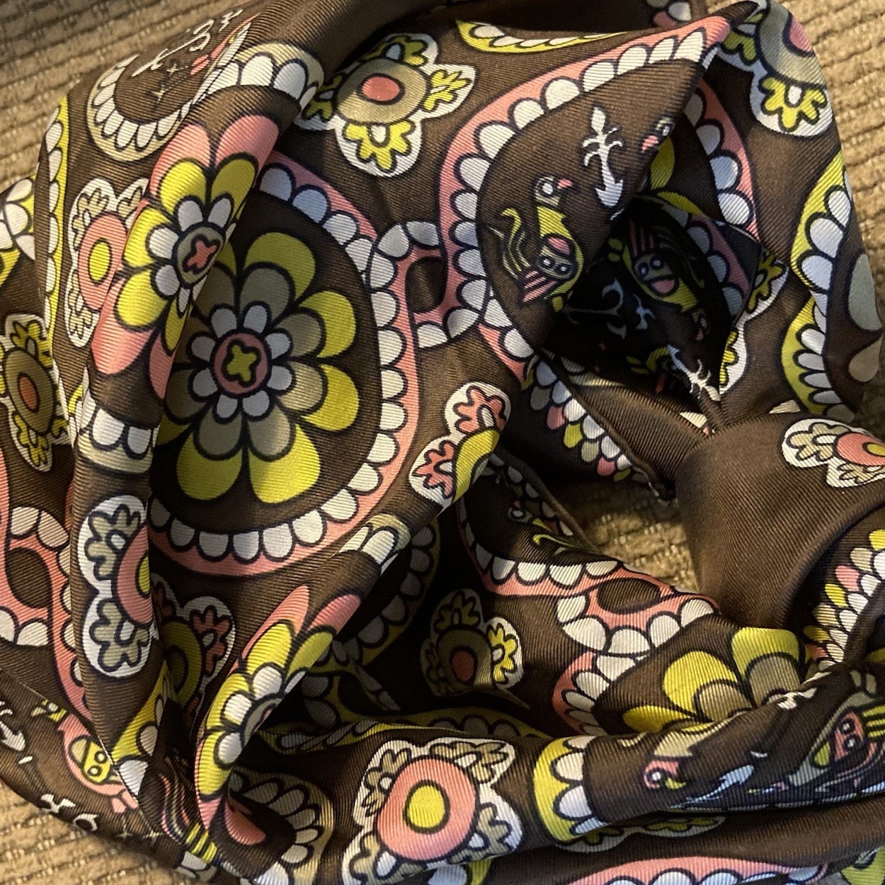 VTG ECHO Silk Scarf Flower & Bird Design Retro Brown/Yellow/Pink 27” Sq