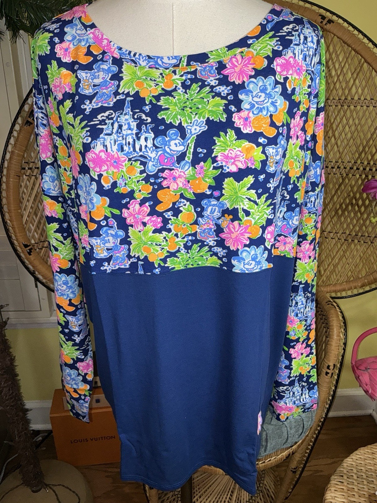 Lilly Pulitzer NWT Finn Top Lilly Loves Disney Size L,XL
