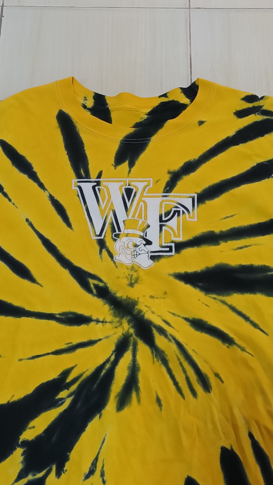 The Wake Forest Screamin’ Demon Tie Dyed T-Shirt Big size XXL