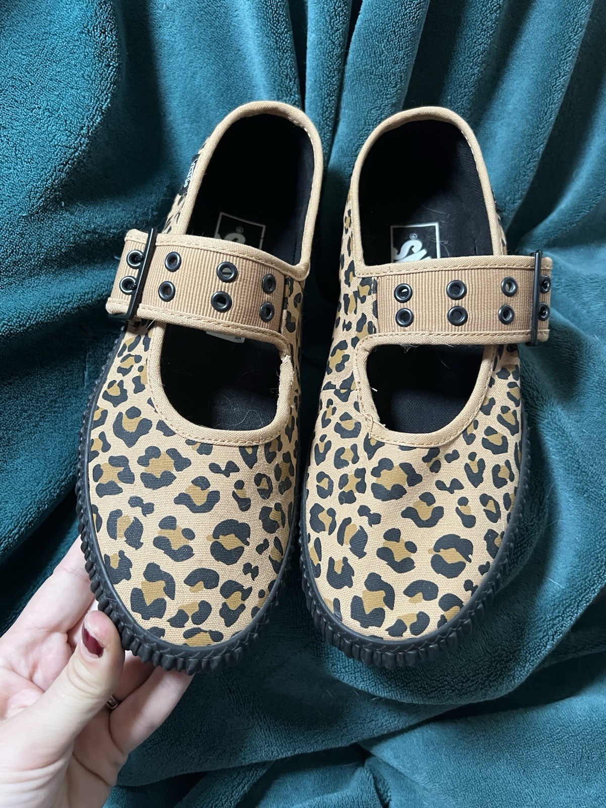 Vans Mary Jane Creeper Platform – Leopard/Black (M 6, W 7.5)