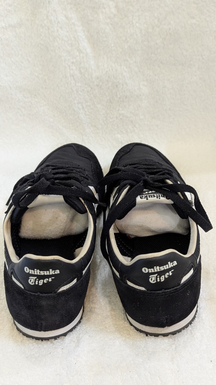 ASICS Onitsuka Tiger Serrano Black/White Classic Shoes Size 8.5 Womens