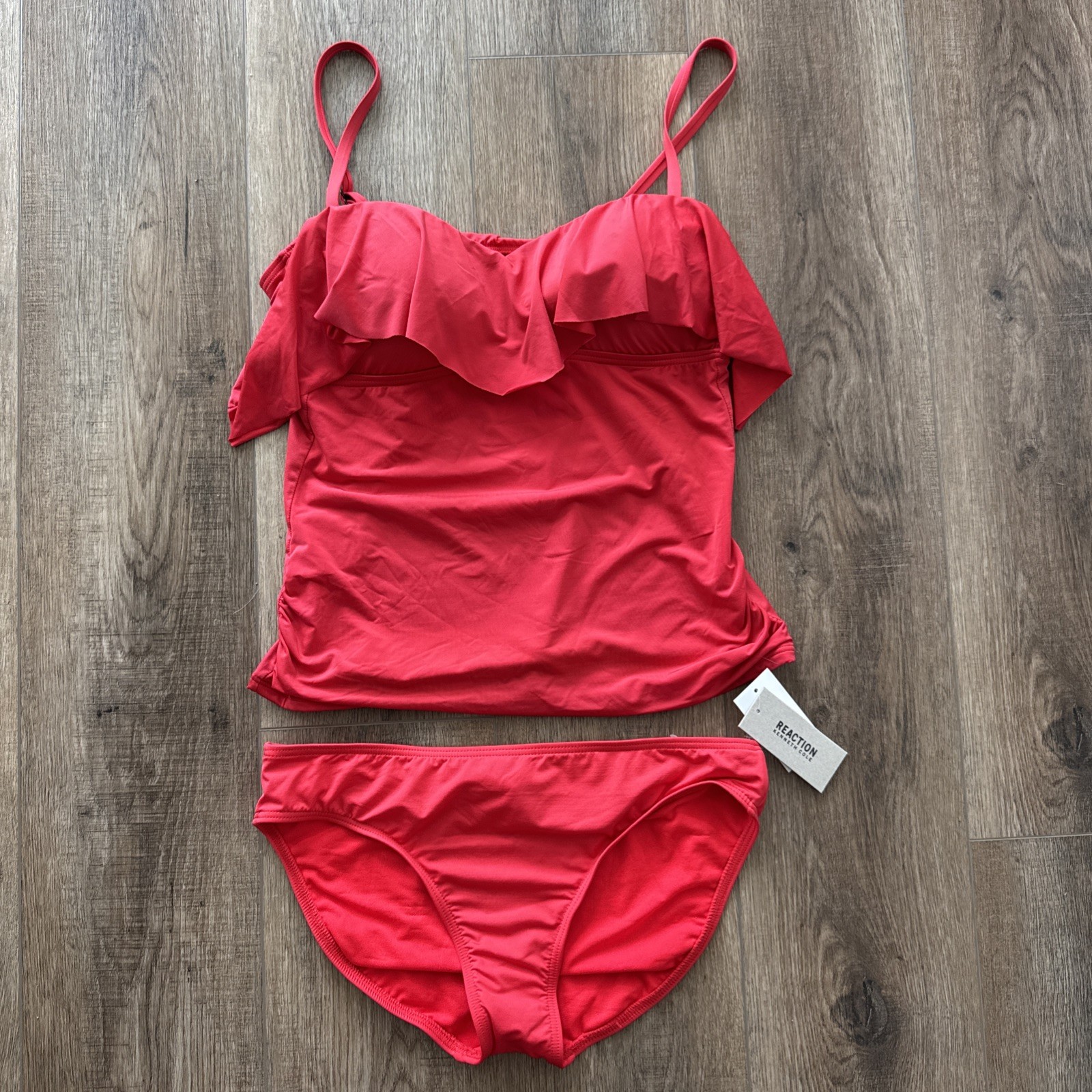 New Kenneth Cole Reaction M Swimsuit Tankini 2pc Set Red Ruffle Ruched NWT C6