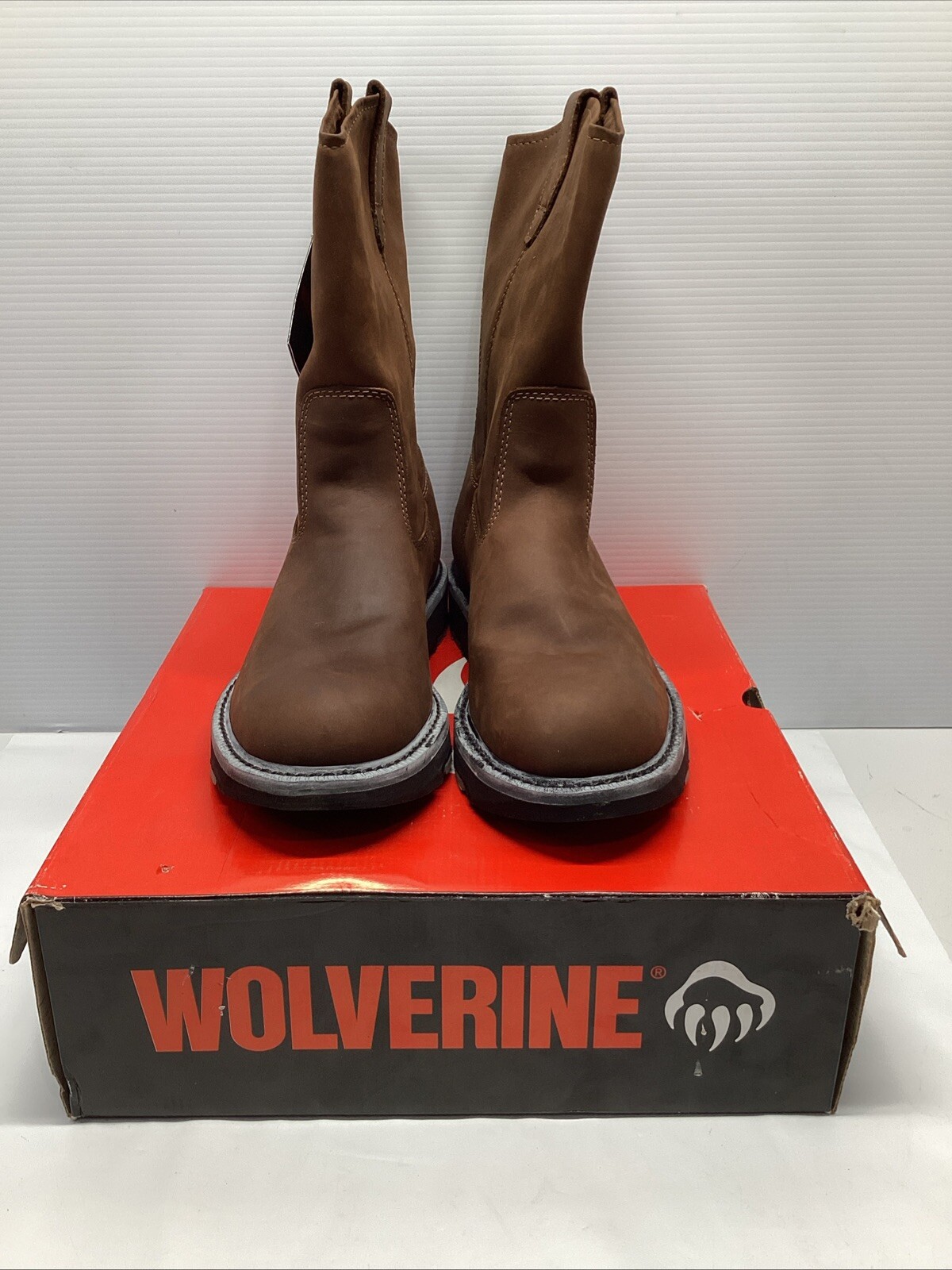 Wolverine Men 10″ Wellington Soft Toe Leather Work Boot Size 12M W04727