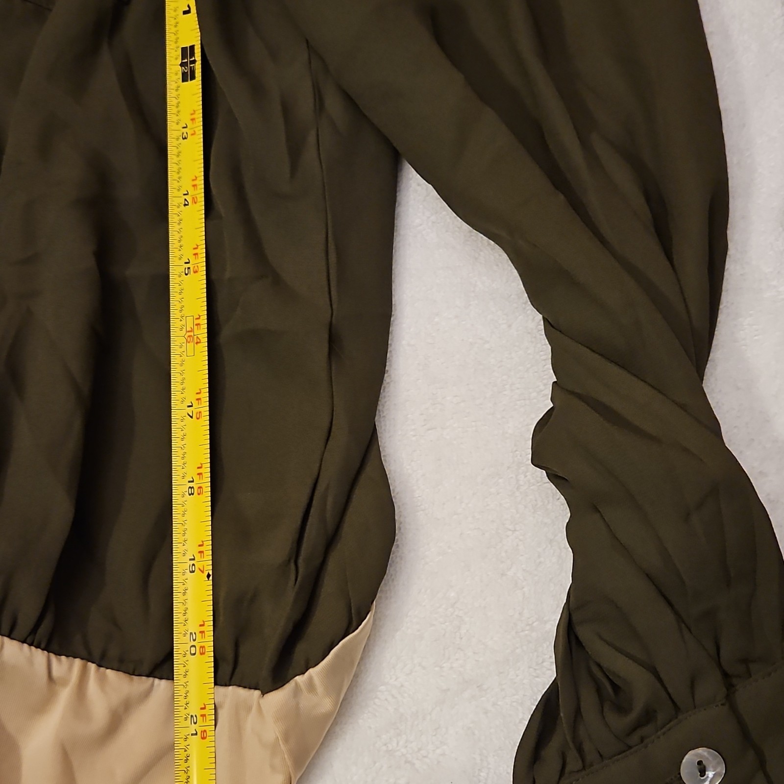 Fashion Nova Olive Beige One Piece Bodysuit Women’s Size M Button Accent