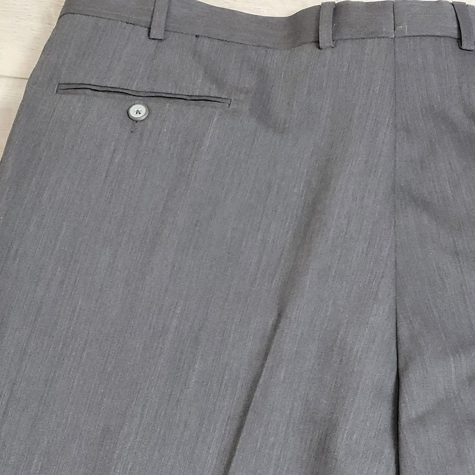 NWT Linea Natruale Pants Men 40 Gray 100% Wool Super 110’s Pleated Unhemmed