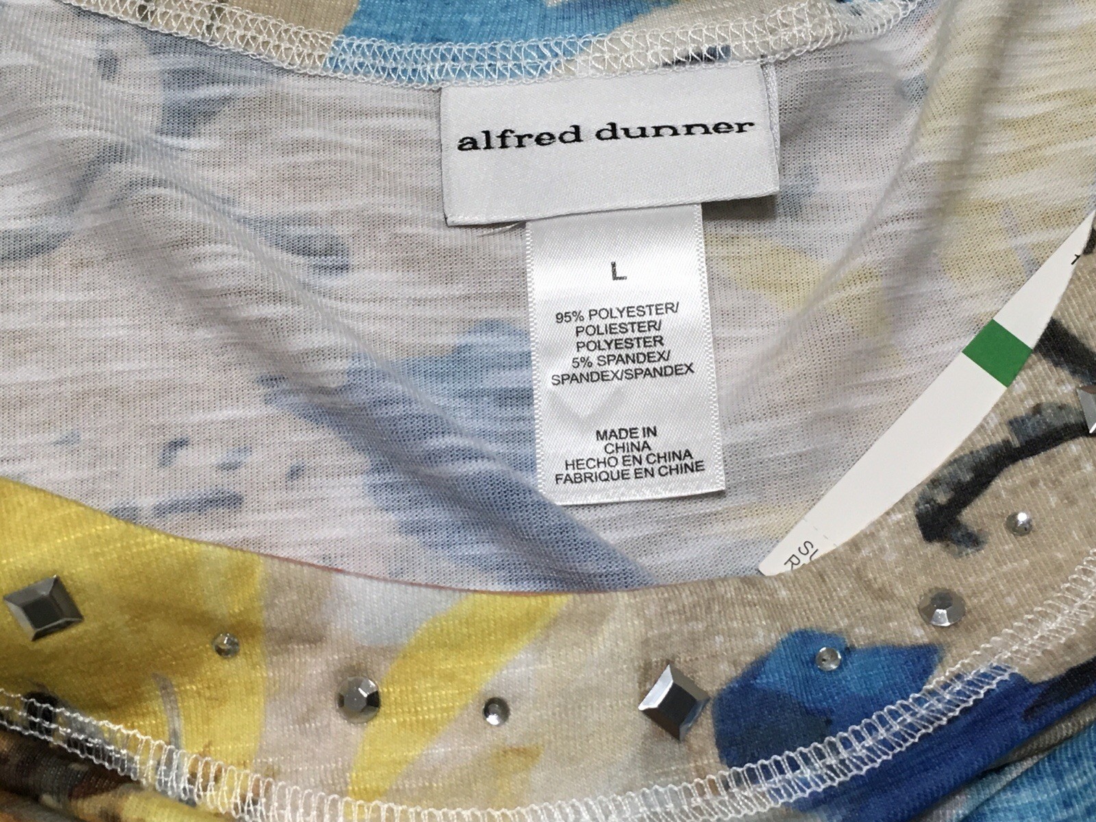 Alfred Dunner L Side Pull Tie Patchwork Print Decorative Neckline 3/4 Sleeve Top