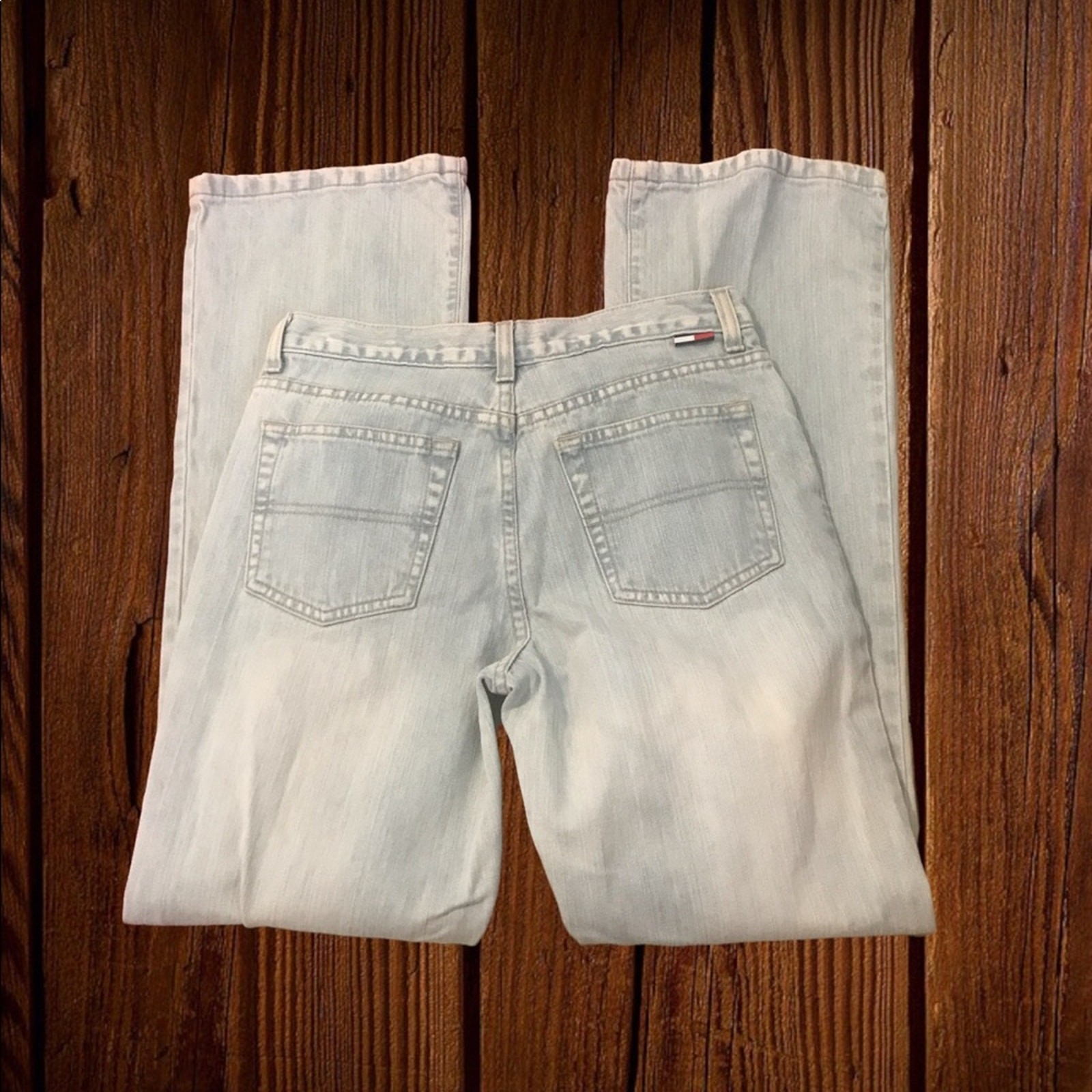 Tommy Hilfiger Jill Jean mid rise flared leg NWT size 7