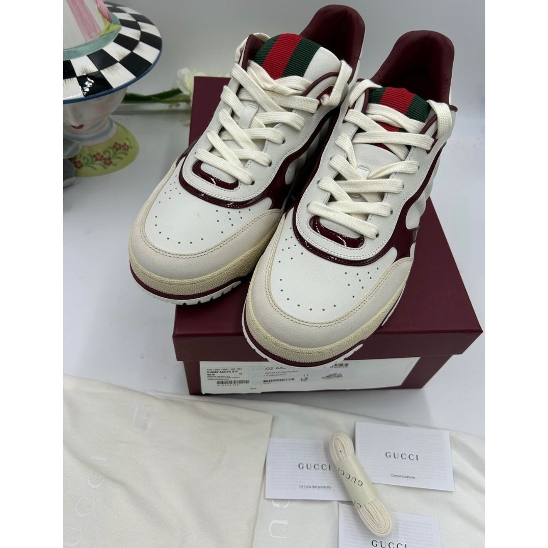Men’s Gucci re-web sneakers in white leather and patent trim sz 11 fits 11.5 US