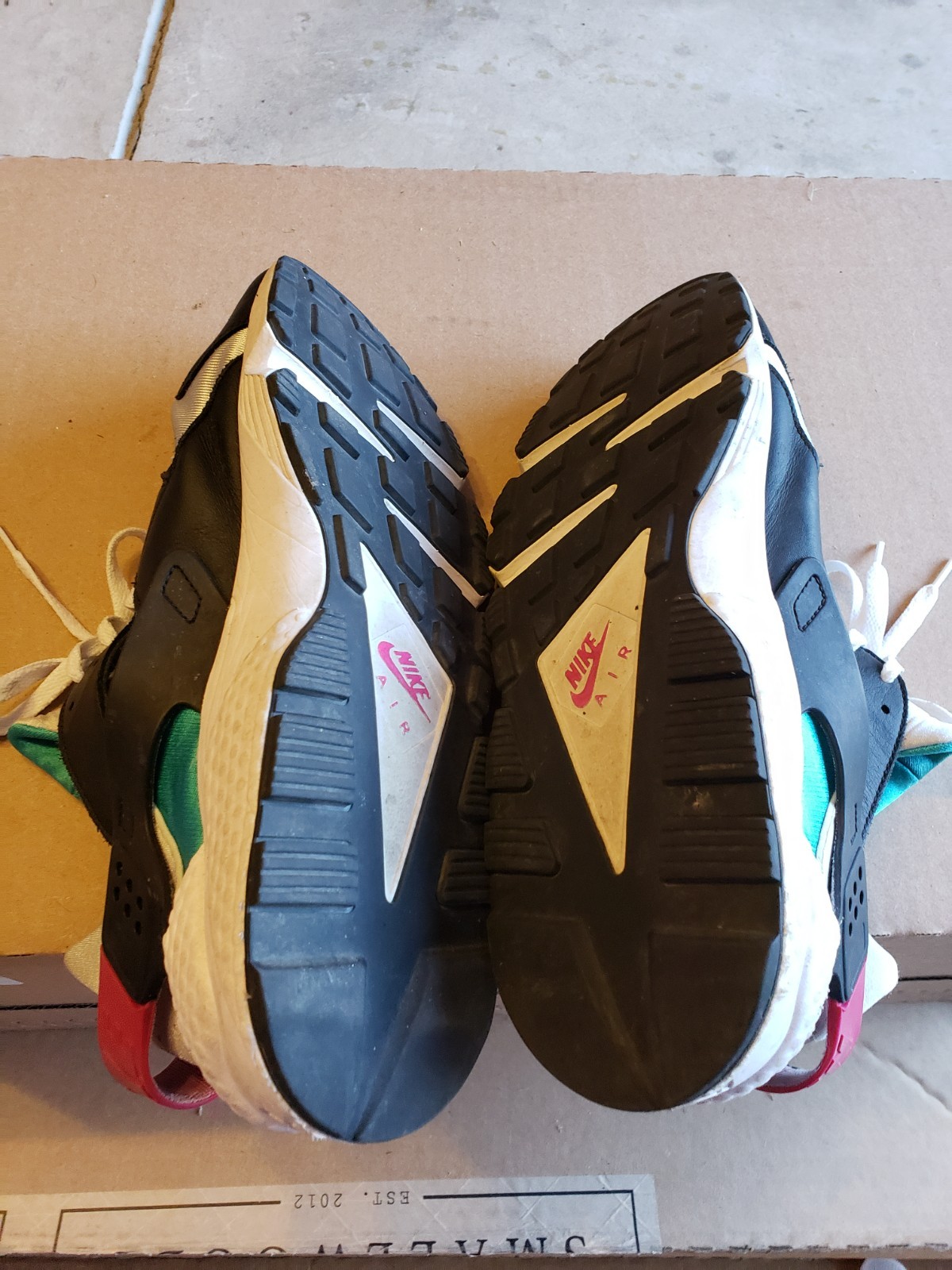 NIKE AIR HUARACHE Shoes Size 15 Mens White South Beach Basketball DD1068-004