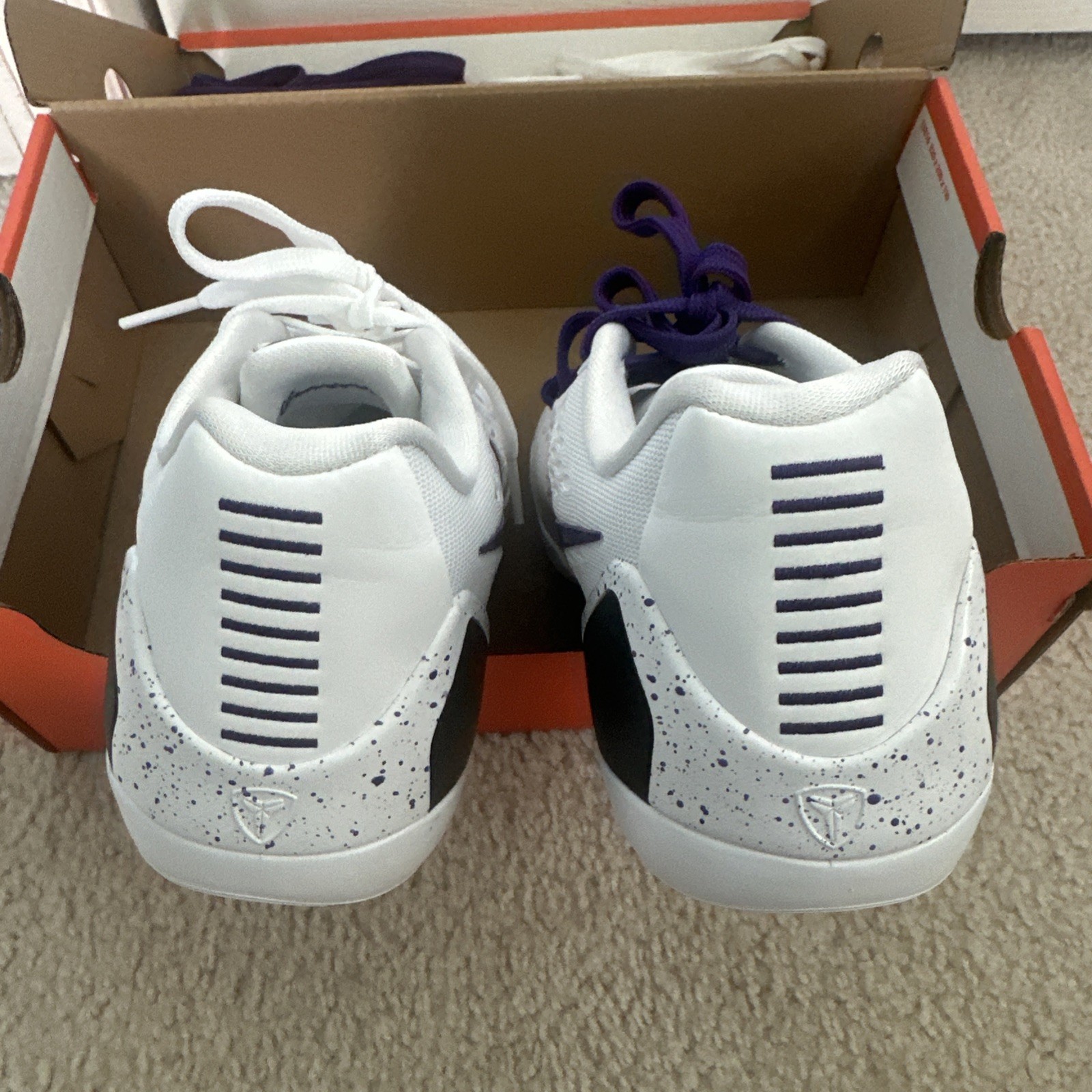 Kobe 9 Elite EM Protro White/Purple Size 8