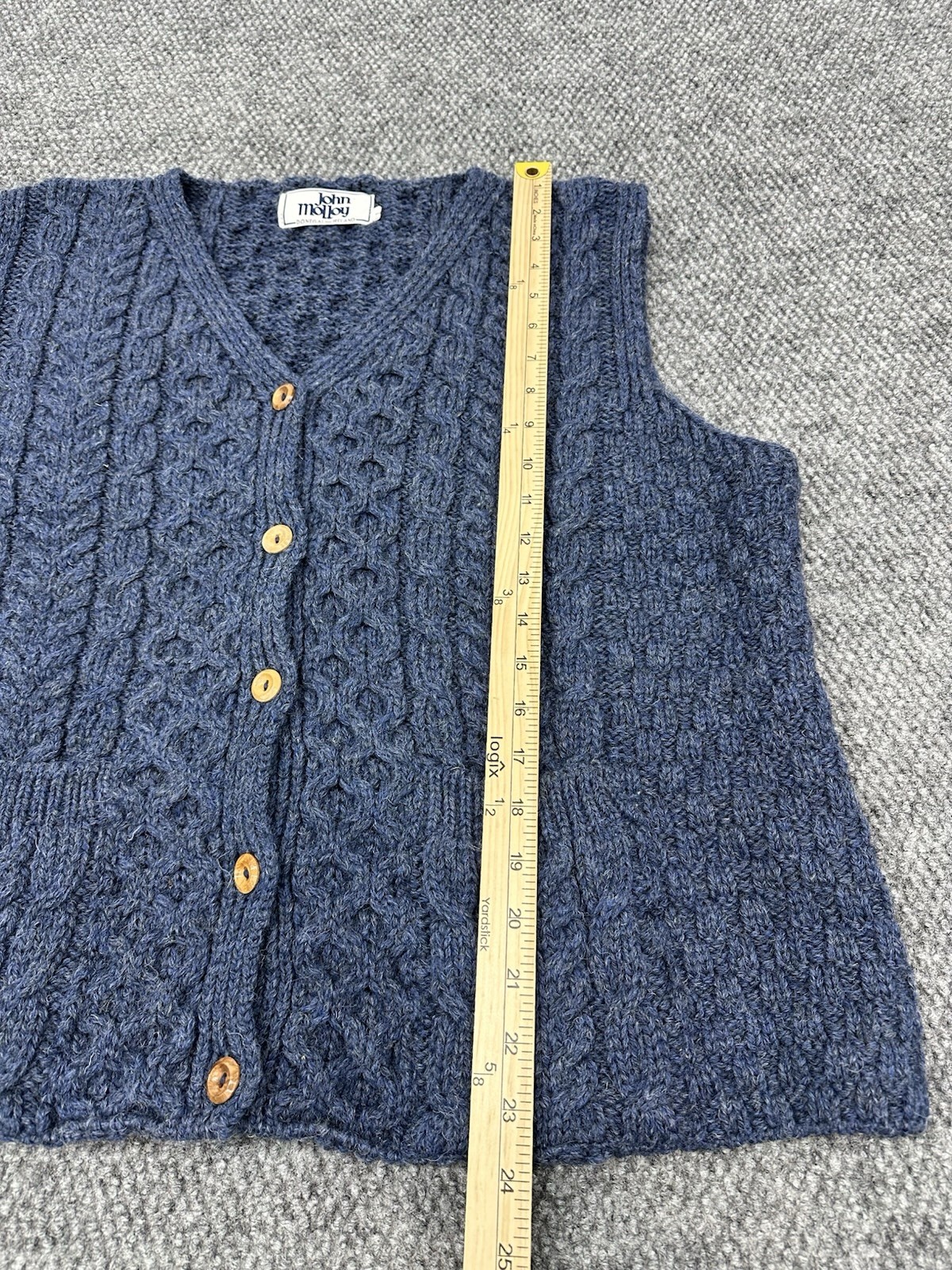 Vintage John Molloy Donegal Ireland Mens Large 100% Wool Cable Knit Sweater Vest