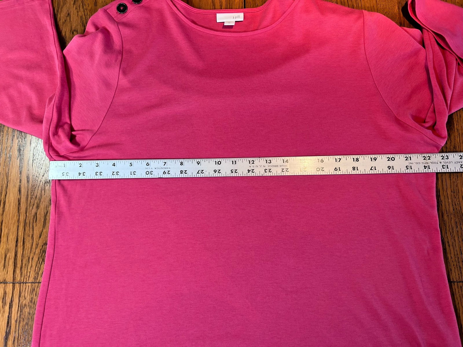 J. Jill Button Shoulder 3/4 Sleeve Round Neck Top Size XL Coral Pink. 020
