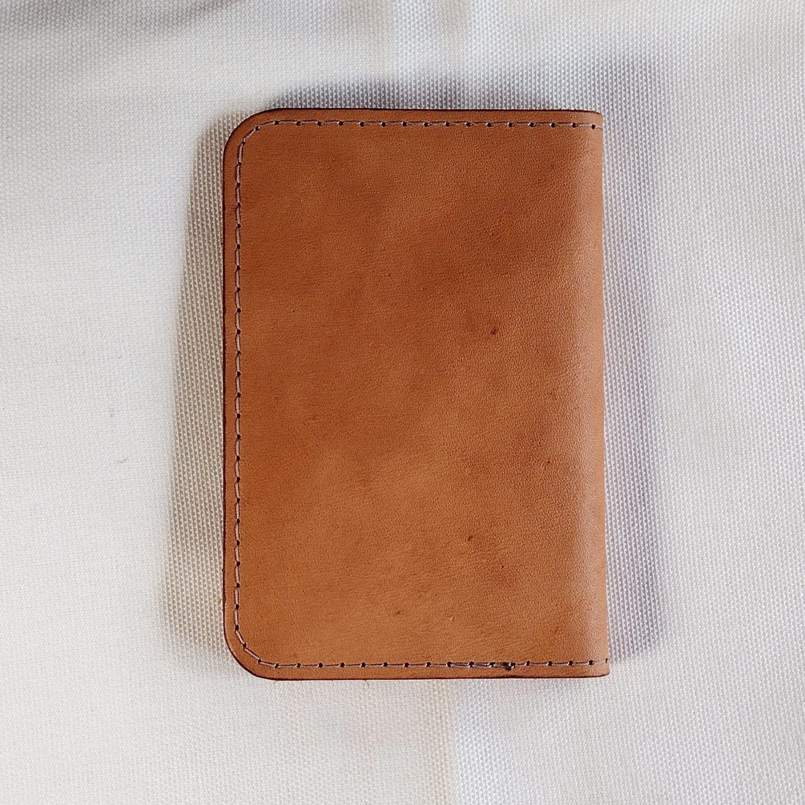 handmade 100% real leather wallet aged natural veg tan vertical bifold Deer