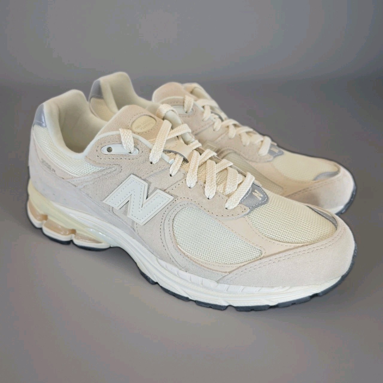 Size 9.5 – New Balance 2002R Calm Taupe