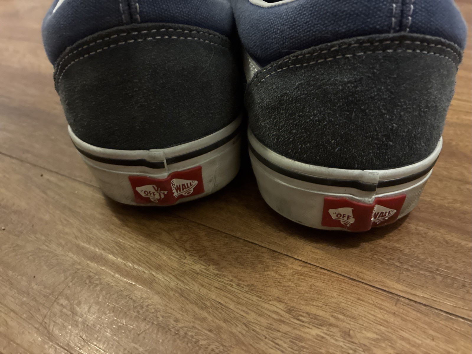 Vans Classics Authentic Men’s Size 10 Good Condition