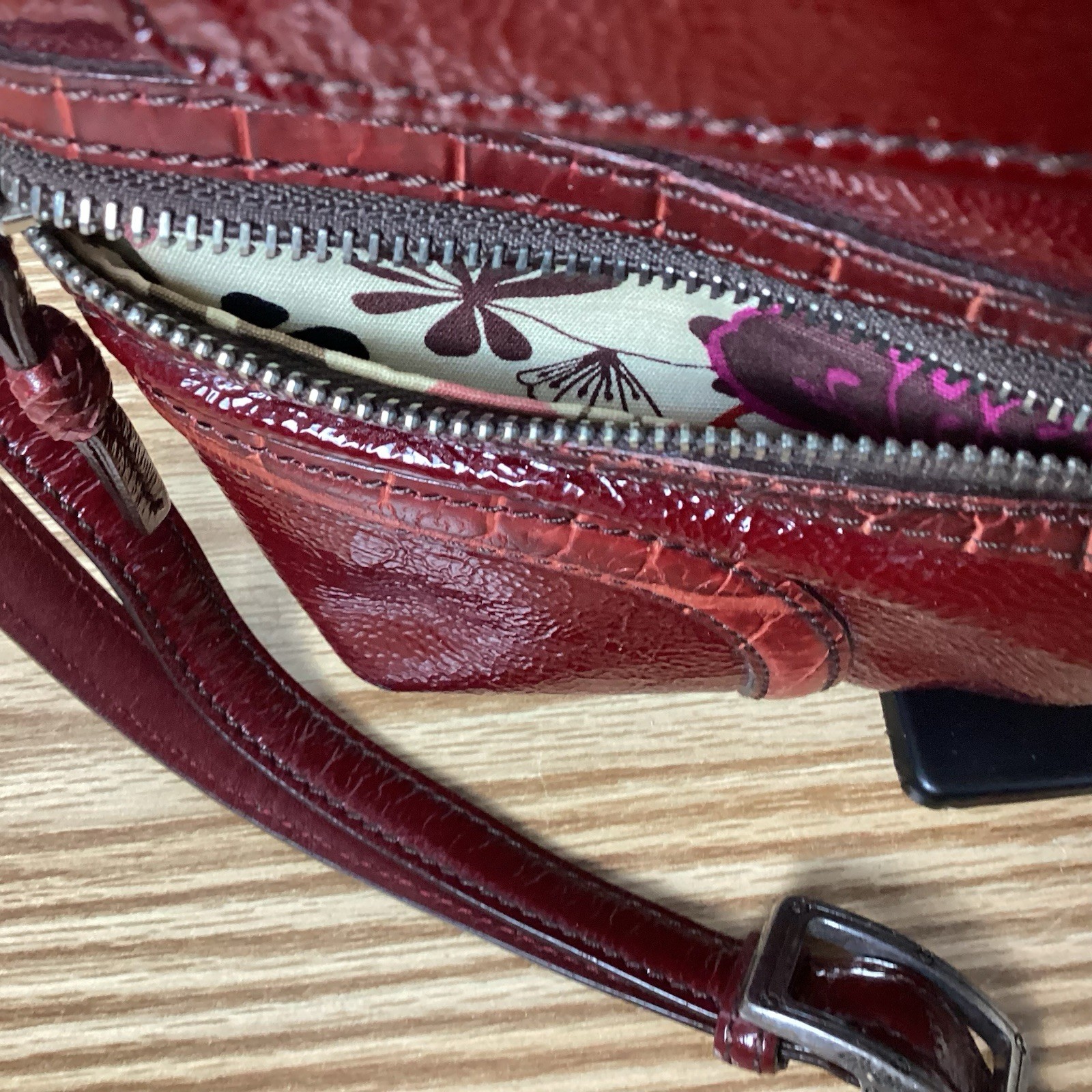Brighton Kaelan Pocket Tote ORGANIZER Patent Leather Red Med Tote Shoulder Bag